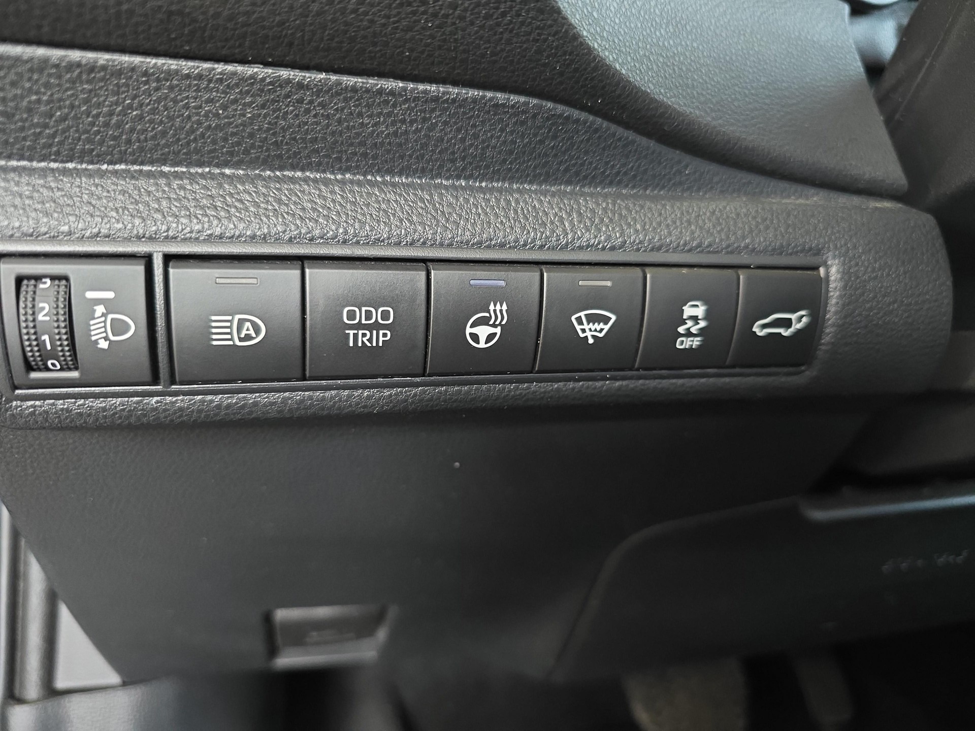 TOYOTA Corolla Touring Sports 2.0 HSD GR Sport-image-15