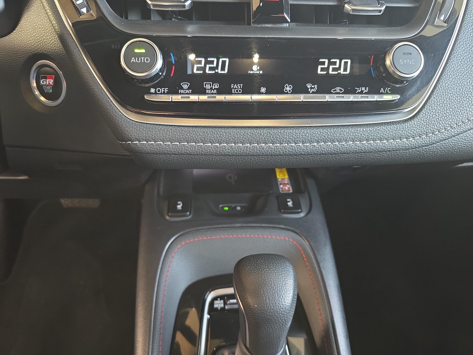 TOYOTA Corolla Touring Sports 2.0 HSD GR Sport-image-13
