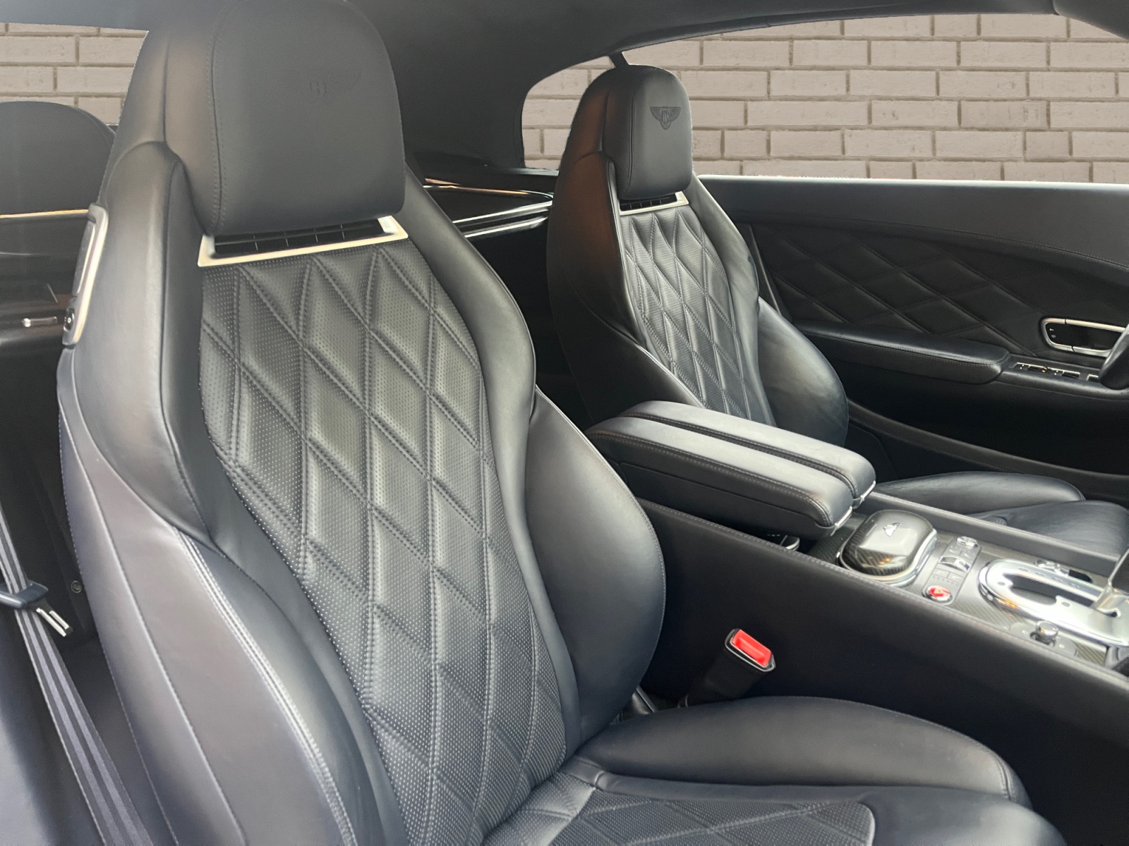 BENTLEY Continental GTC 4.0 V8-image-11