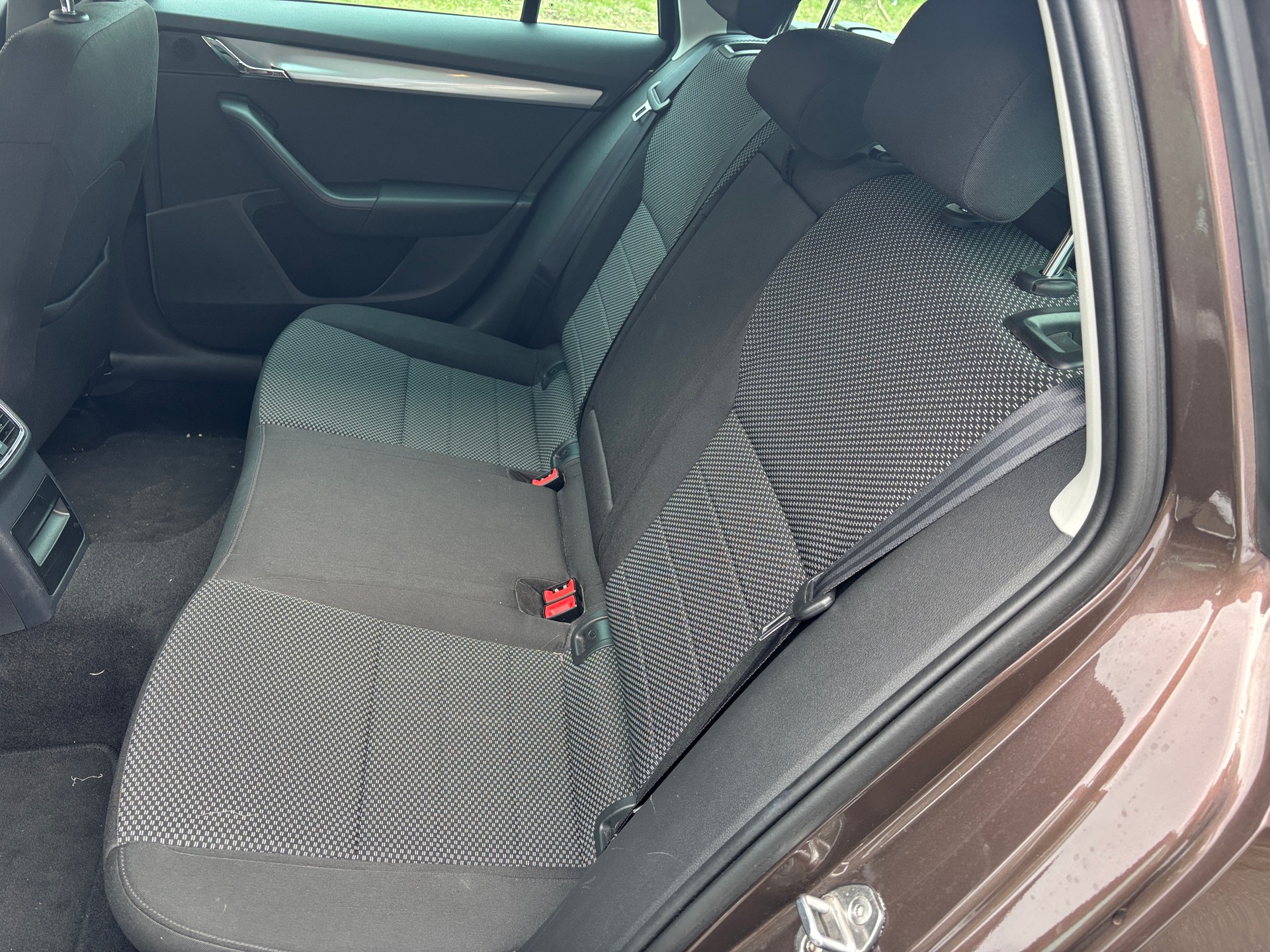SKODA Octavia Combi 2.0 TDI Fresh 4x4-image-7