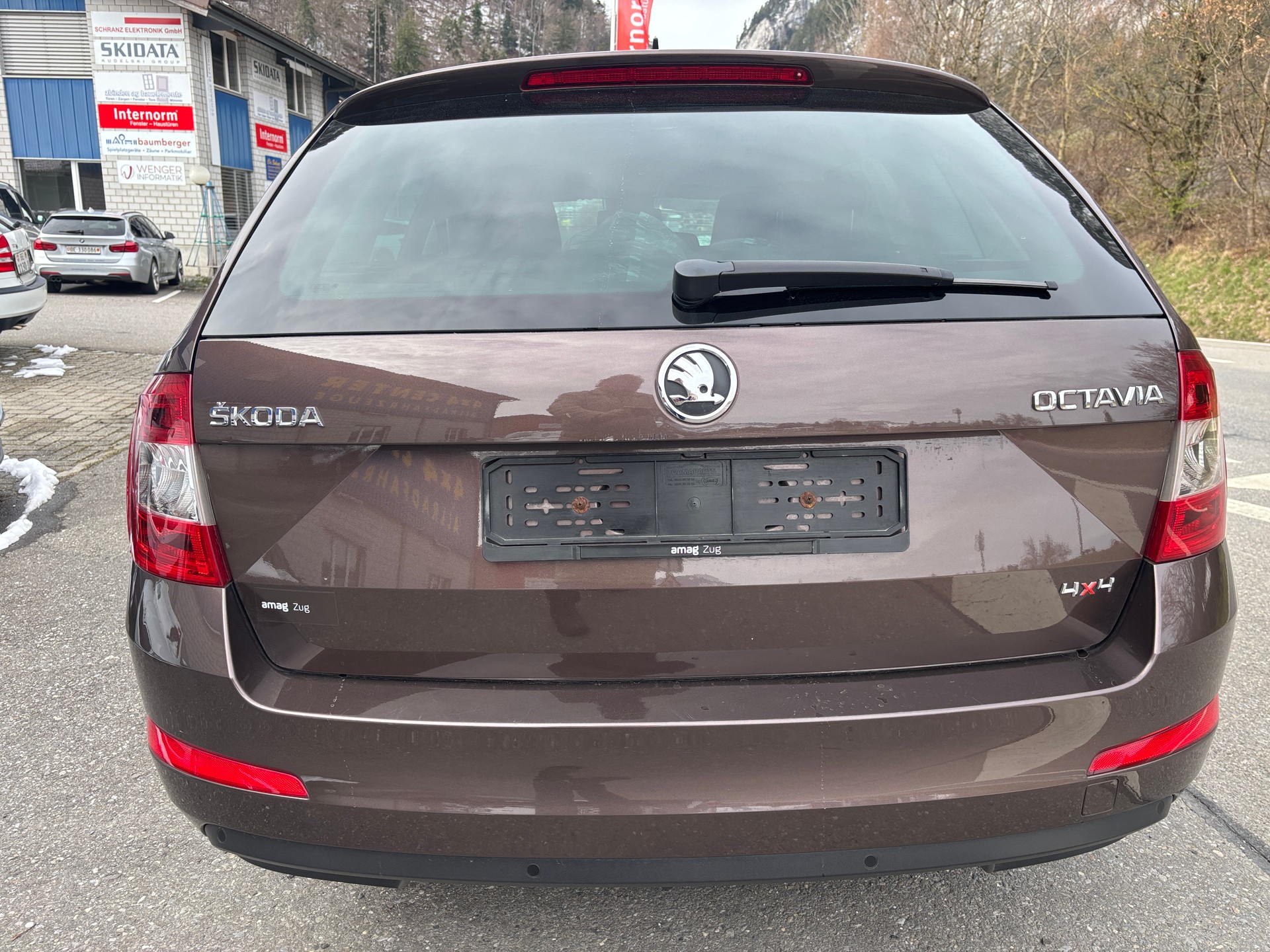 SKODA Octavia Combi 2.0 TDI Fresh 4x4-image-6