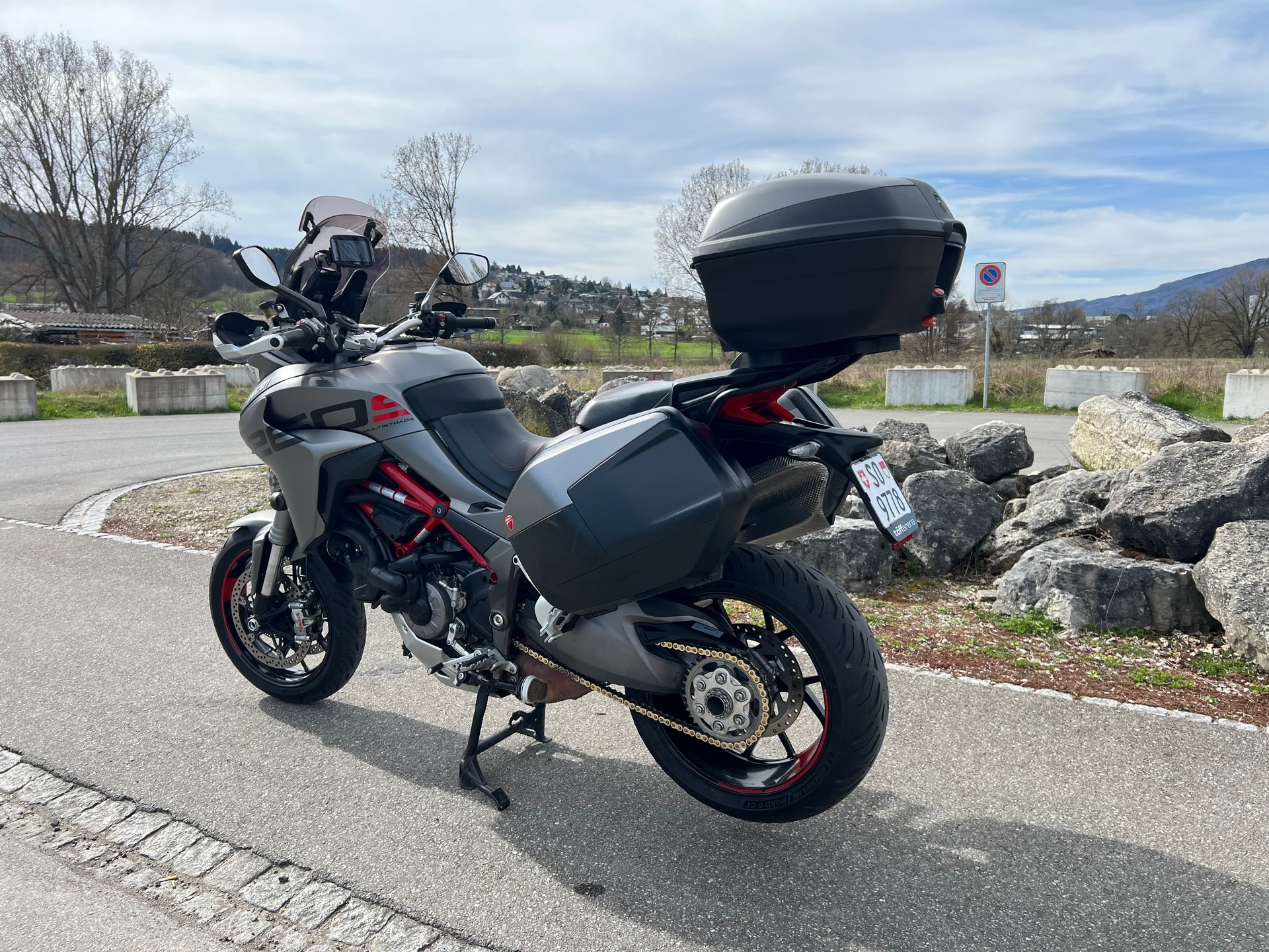 DUCATI Multistrada 1260 S Grand Tour-image-5