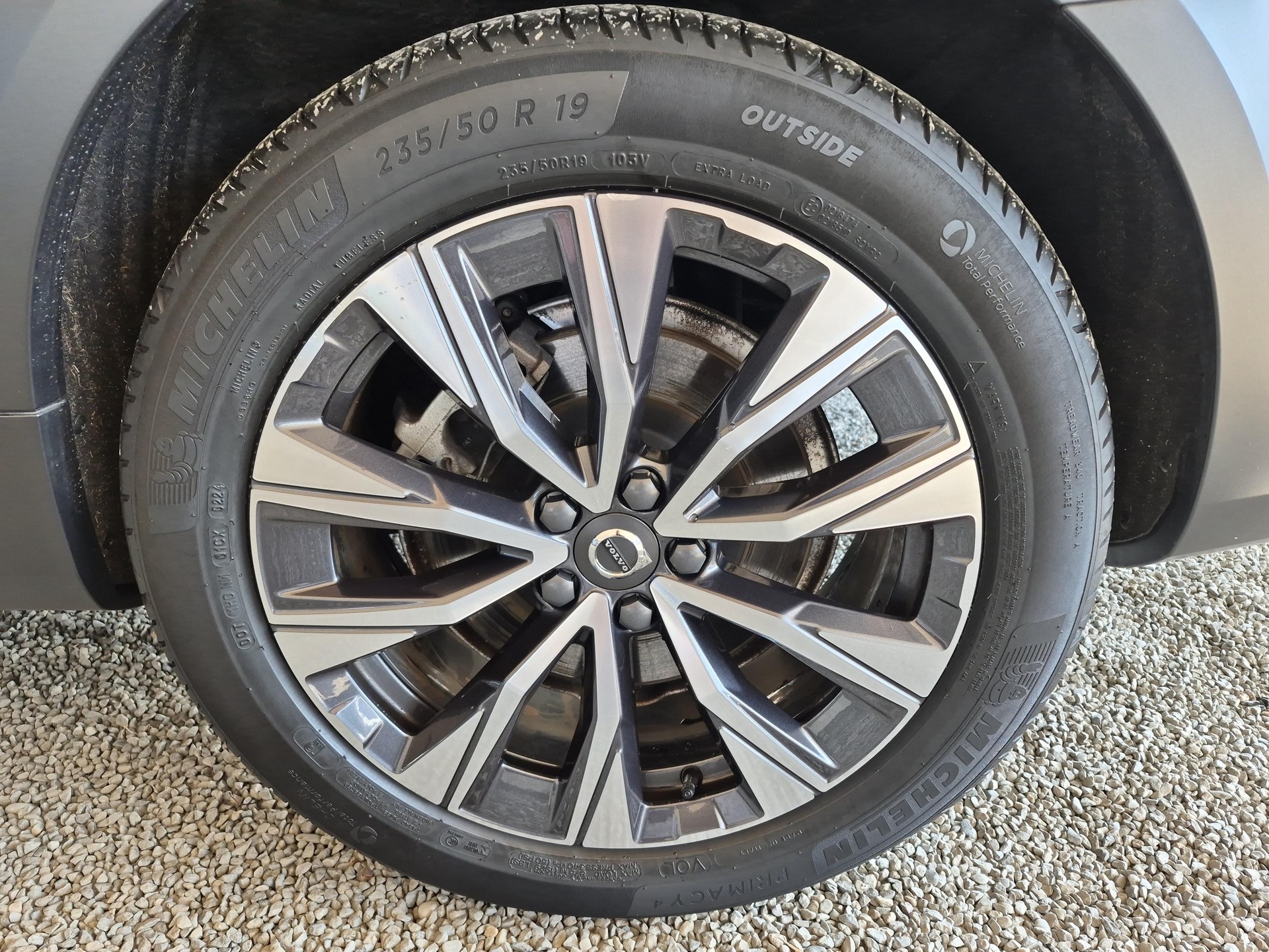 VOLVO V90 Cross Country 2.0 B5 Plus AWD-image-19