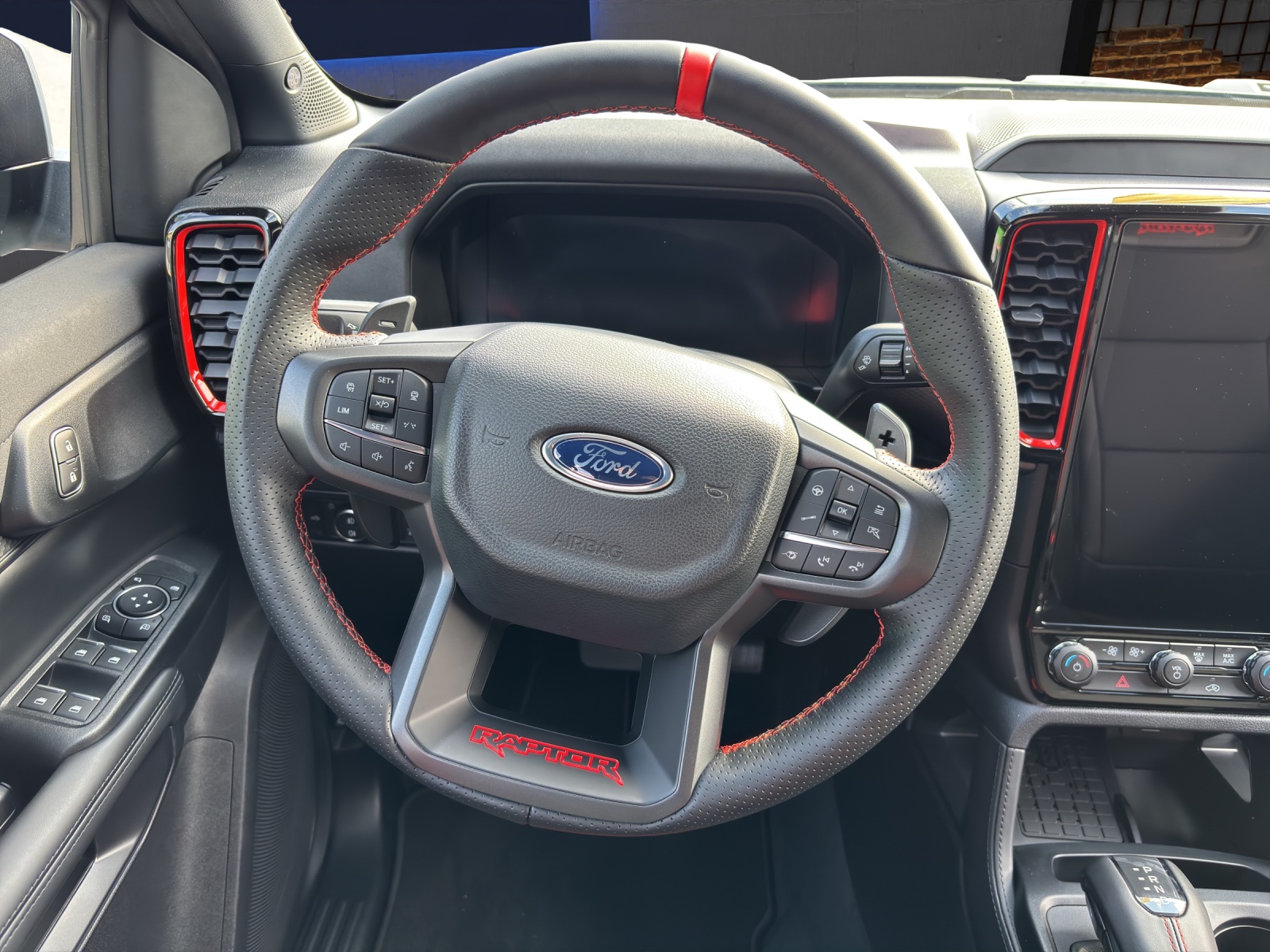 FORD Ranger Doppel-Kabine Pick-up 3.0i-V6-EcoBoost (292 PS) 4x4 Raptor-image-8