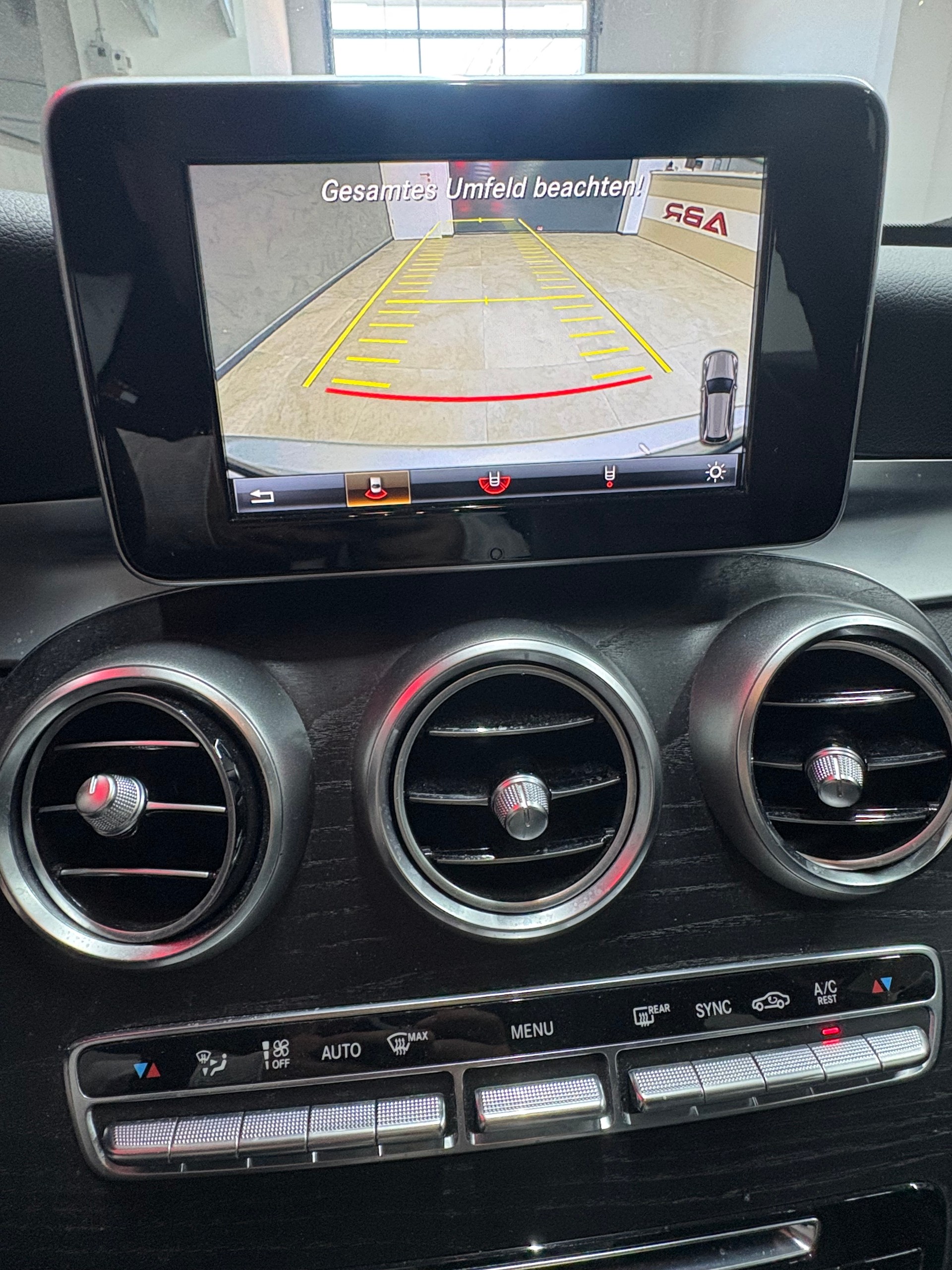 MERCEDES-BENZ C 250 BlueTEC Avantgarde 4Matic 7G-Tronic-image-9