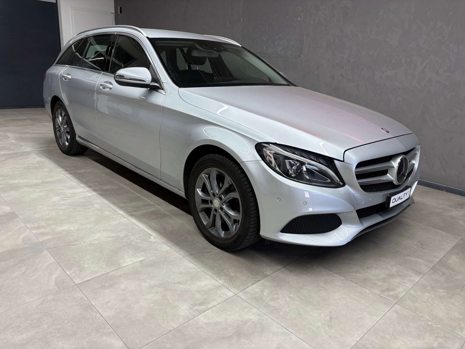 MERCEDES-BENZ C 250 BlueTEC Avantgarde 4Matic 7G-Tronic