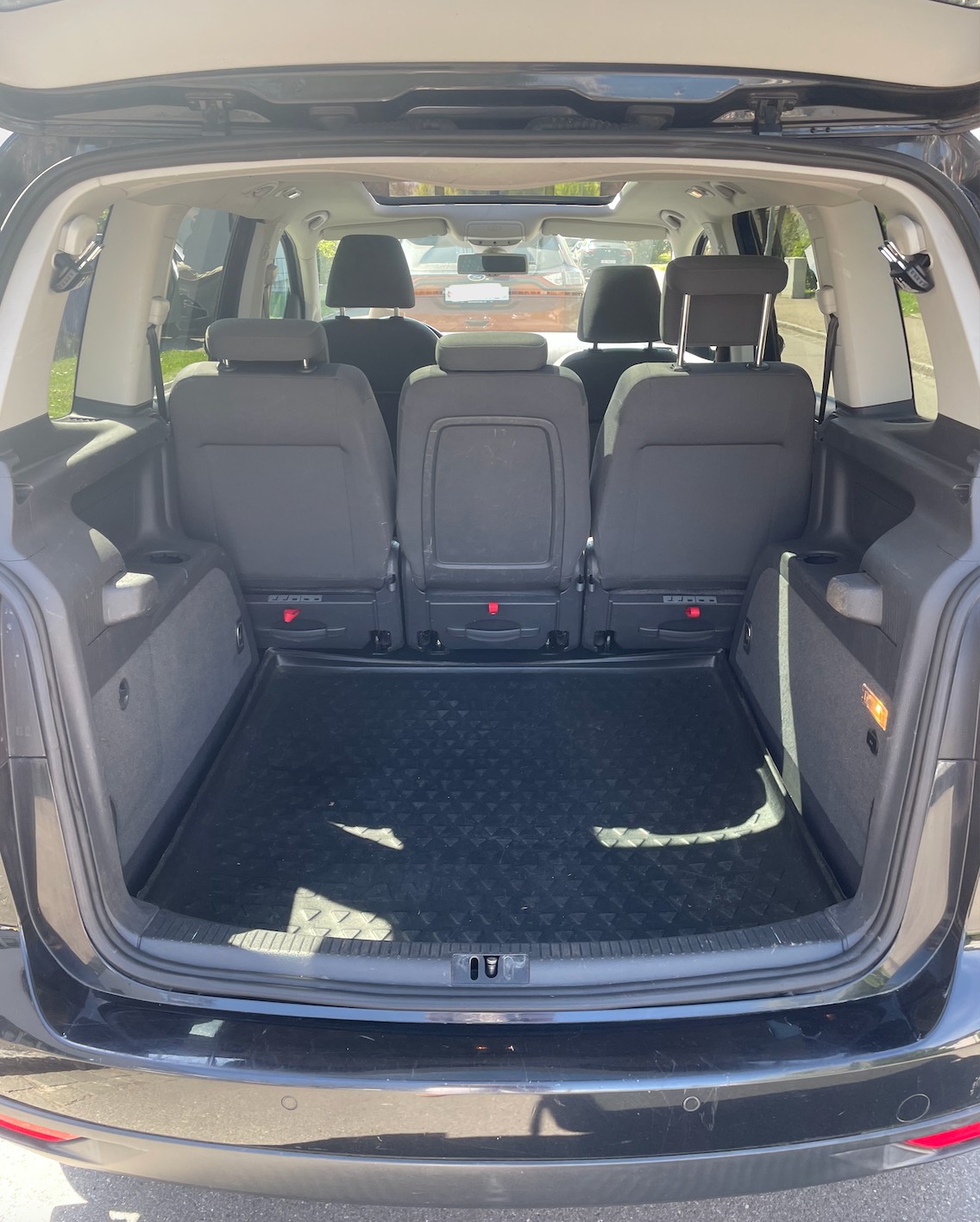 VW CrossTouran 2.0 TDI | Panorama | 7-Sitzer | Standheizung | 170PS | MFK 11/25-image-6