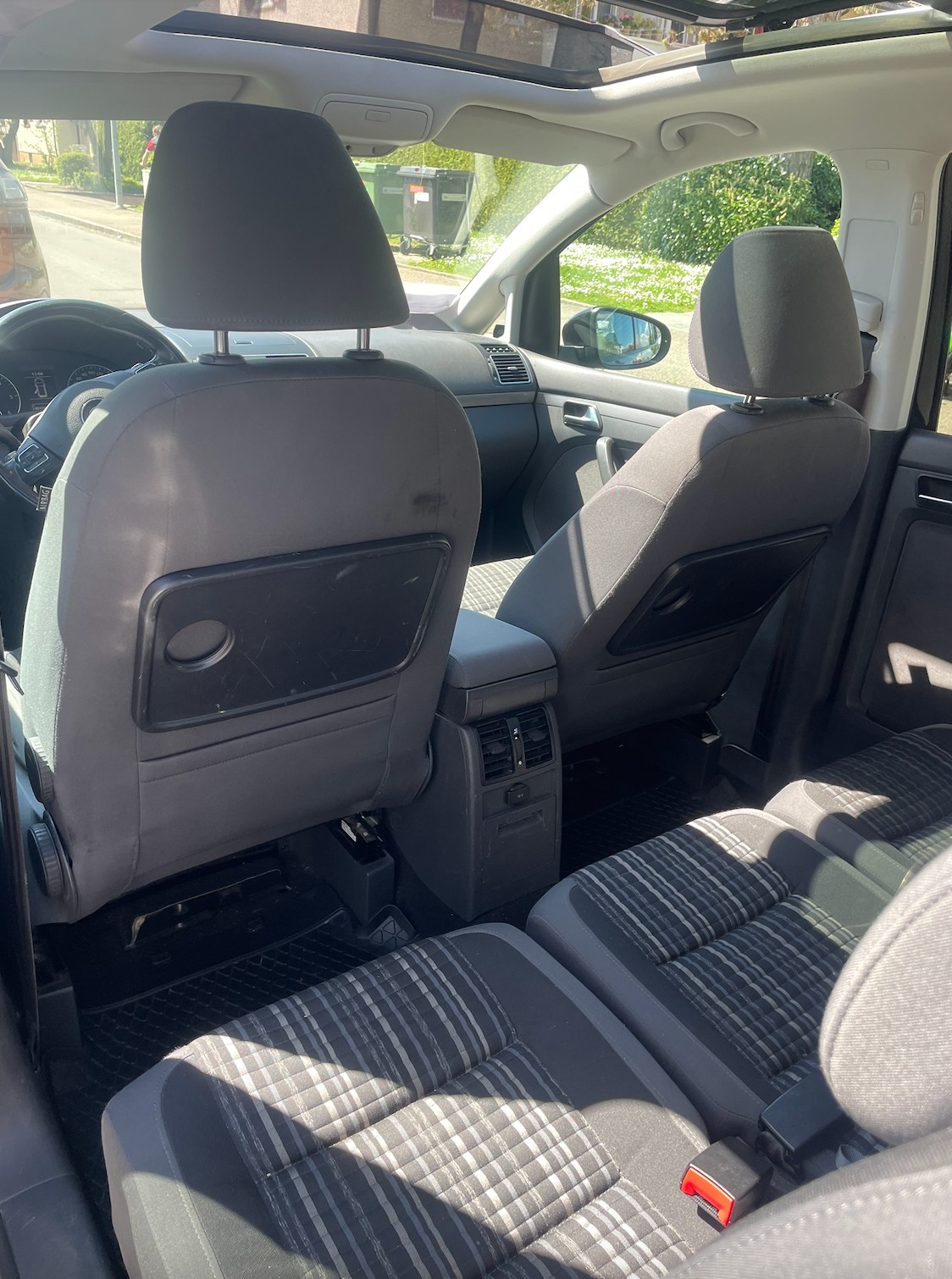 VW CrossTouran 2.0 TDI | Panorama | 7-Sitzer | Standheizung | 170PS | MFK 11/25-image-5