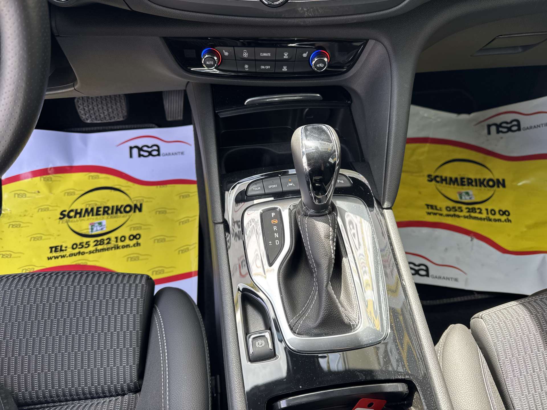OPEL Insignia Sports Tourer 1.6 T 200PS Excellence Automat-image-10