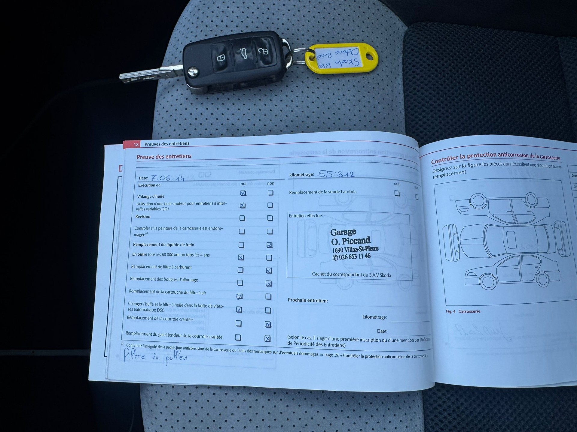 SKODA Octavia Combi 2.0 TSI RS DSG-image-27