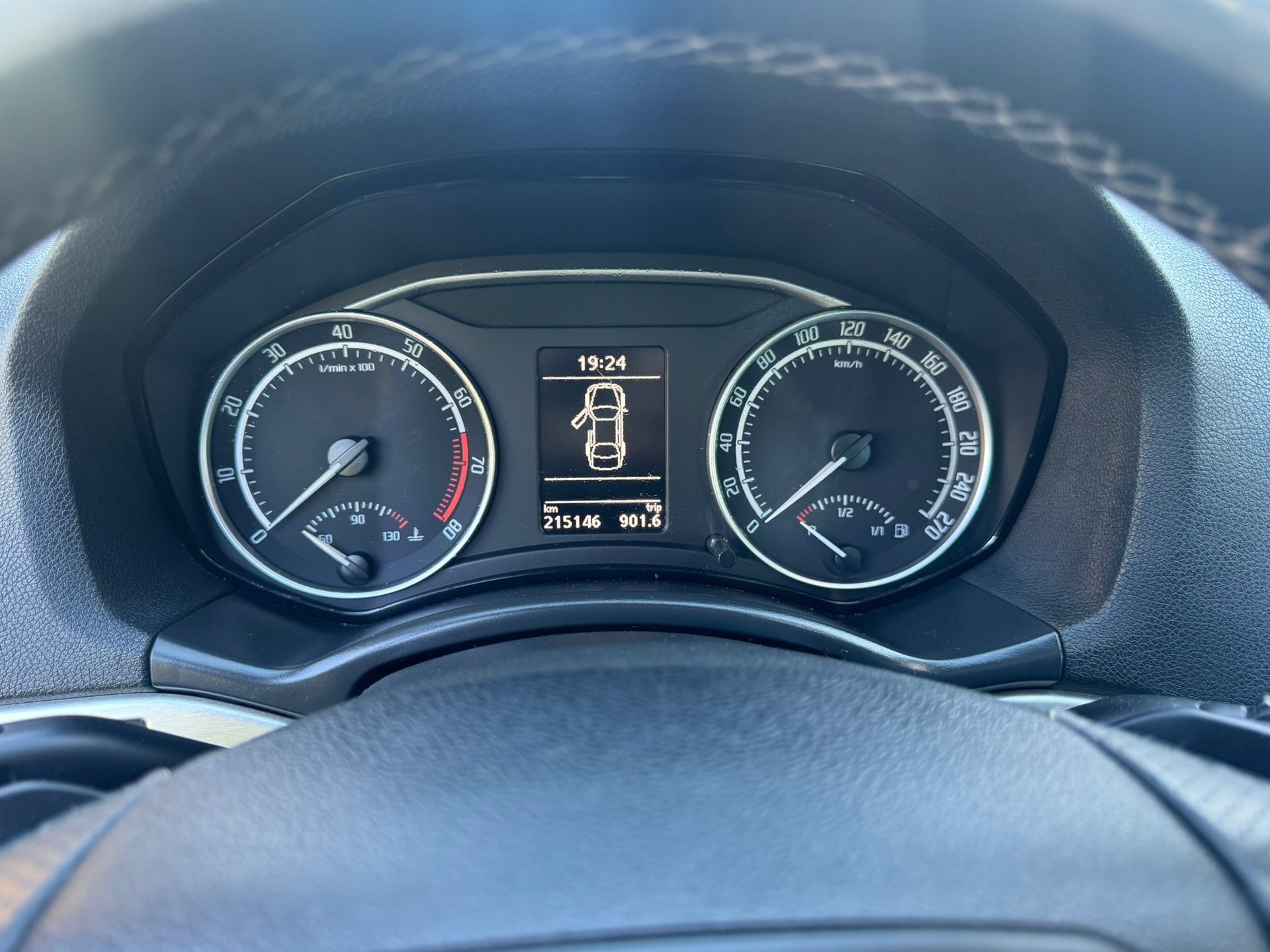 SKODA Octavia Combi 2.0 TSI RS DSG-image-20
