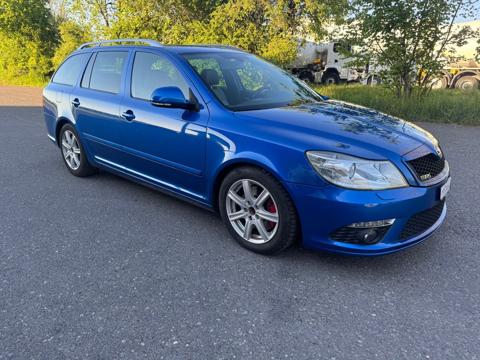 SKODA Octavia Combi 2.0 TSI RS DSG-image-1