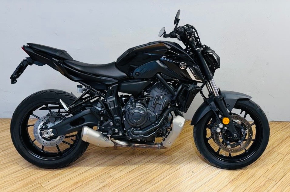 YAMAHA MT-07 (35KW)-showroom-element-1