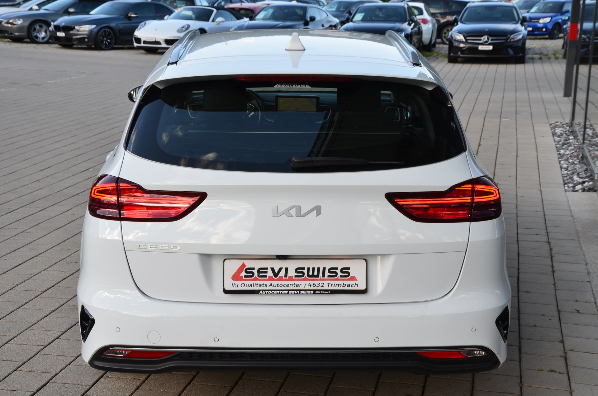 KIA Ceed Sportswagon 1.5 T-GDi Power DCT*Frisch ab MFK,1 Jahr oder 20000km Garantie auf Motor und Getriebe*-image-4
