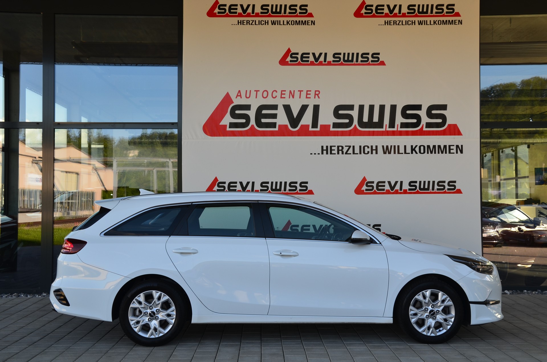 KIA Ceed Sportswagon 1.5 T-GDi Power DCT*Frisch ab MFK,1 Jahr oder 20000km Garantie auf Motor und Getriebe*-showroom-element-2