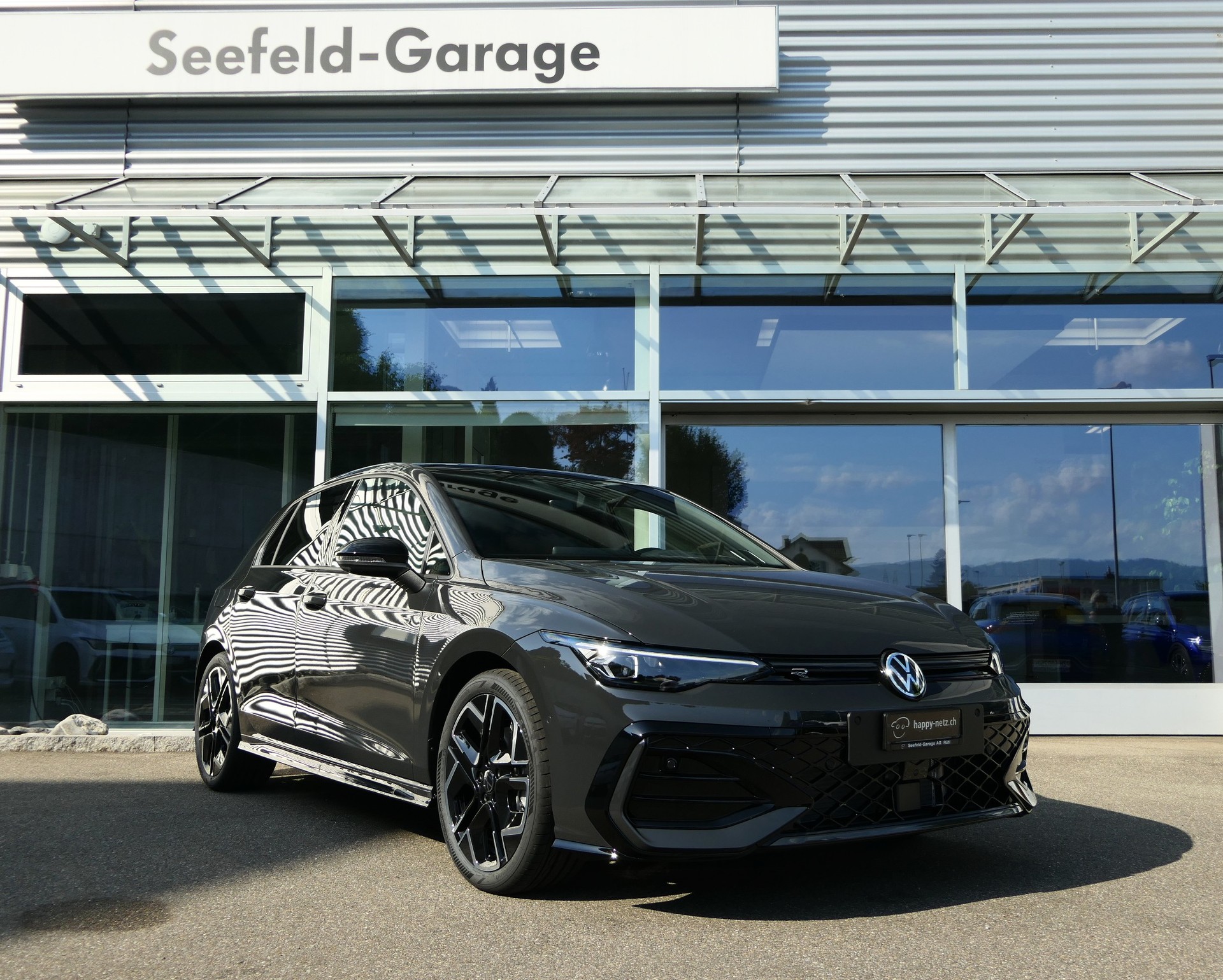 VW Golf 2.0 TSI R-Line DSG 4 Motion