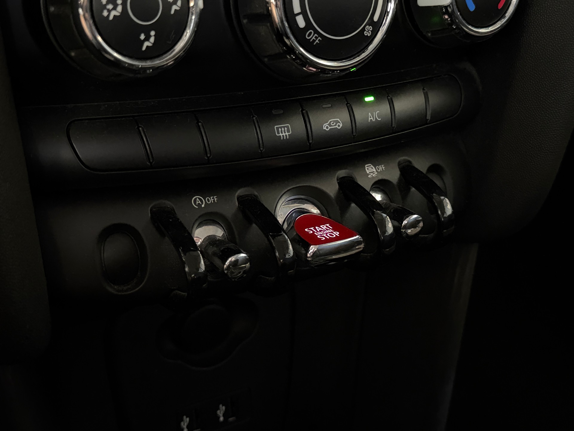 MINI Cooper Steptronic DKG-image-9