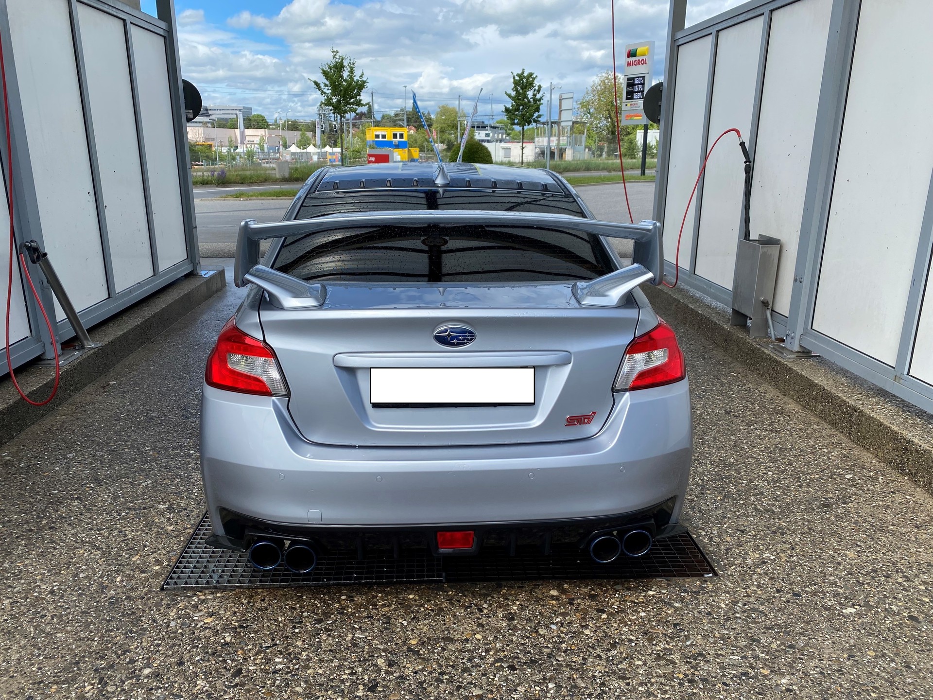 SUBARU 2.5 T Sport S-image-1