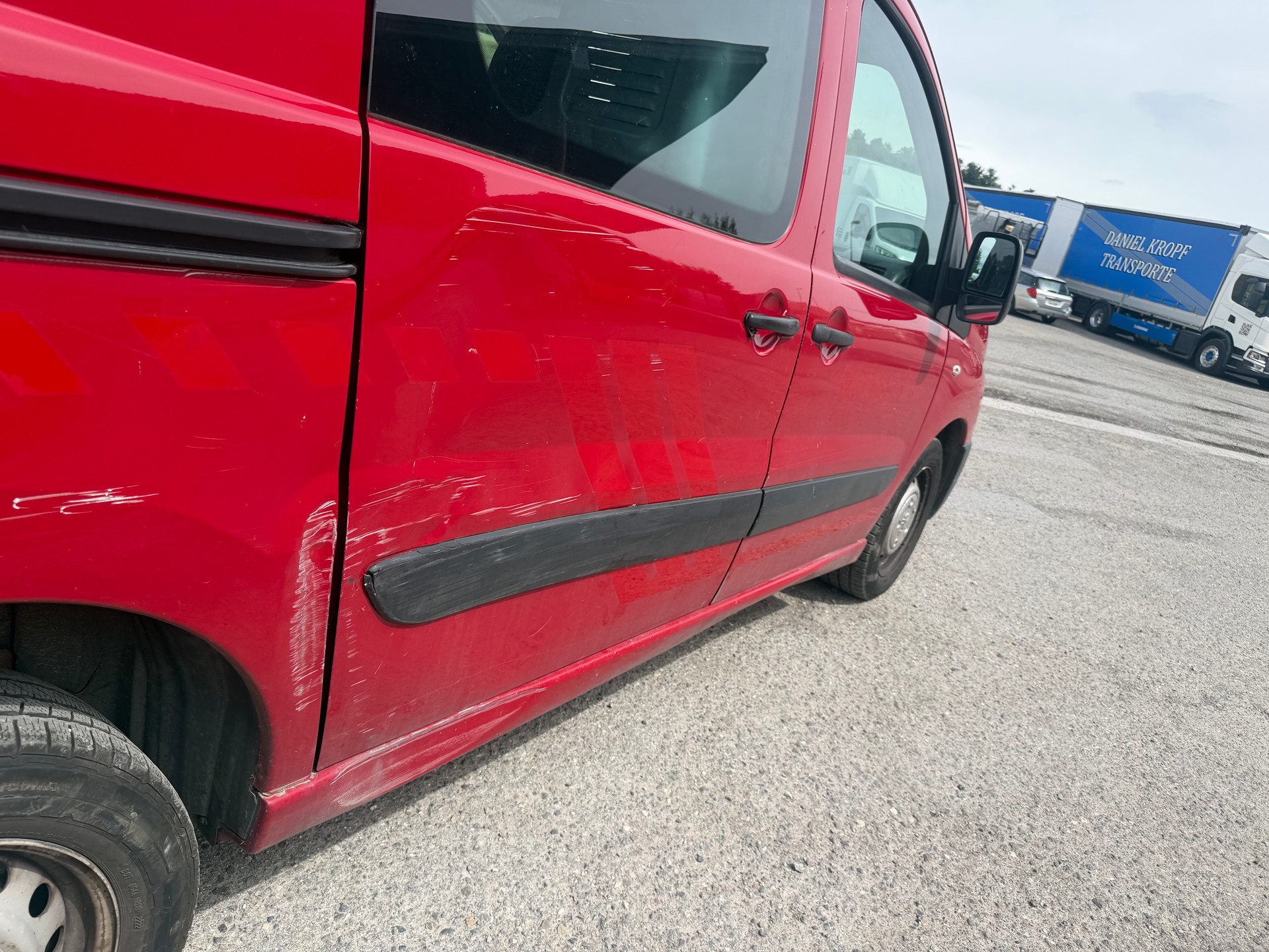 PEUGEOT Expert 2.0 HDi 227 L1H1-image-13