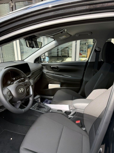 HYUNDAI i20 1.0 T-GDi Amplia-image-13