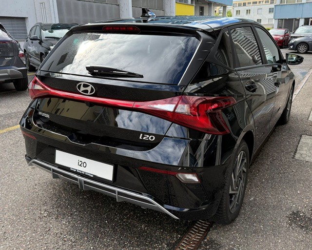 HYUNDAI i20 1.0 T-GDi Amplia-image-4