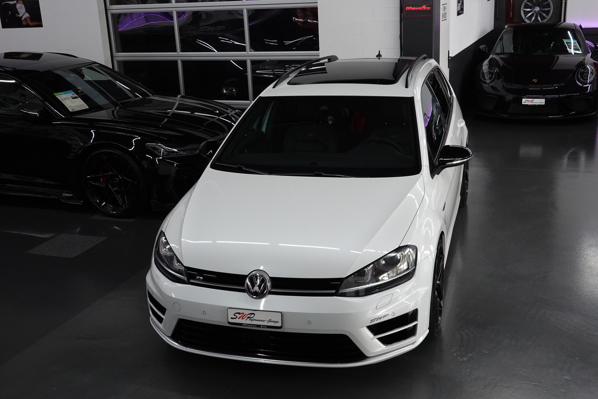 VW GOLF VARIANT 2.0 TSI R 4 Motion DSG CH-FZ ON TOP-image-3