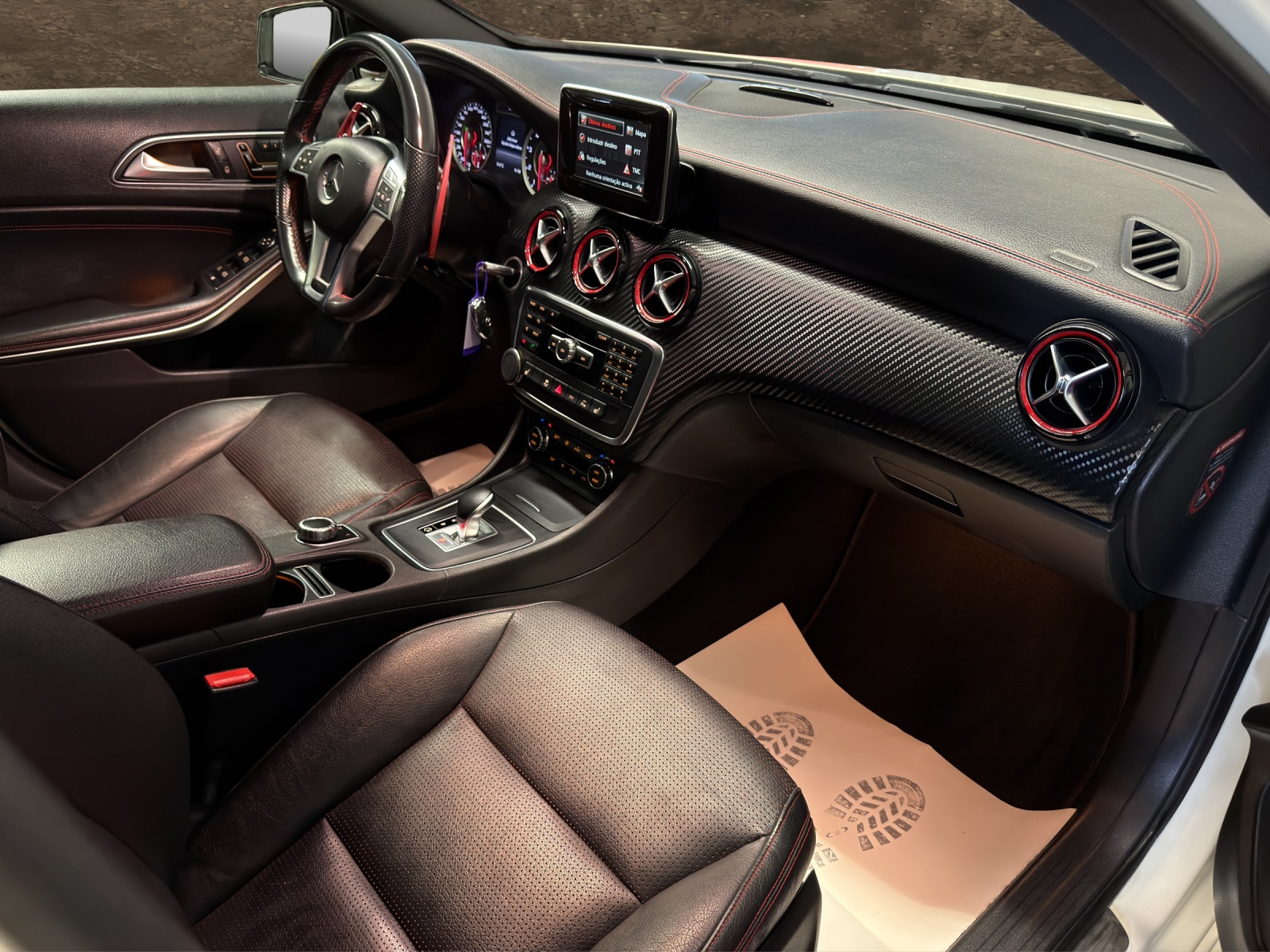MERCEDES-BENZ A 45 AMG 4Matic Speedshift 7G-DCT-image-10