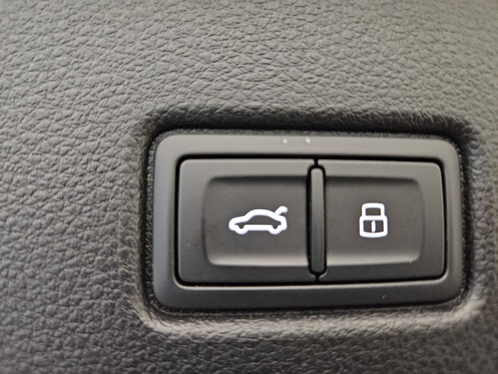 AUDI SQ5 Sportback TDI quattro tiptronic-image-15