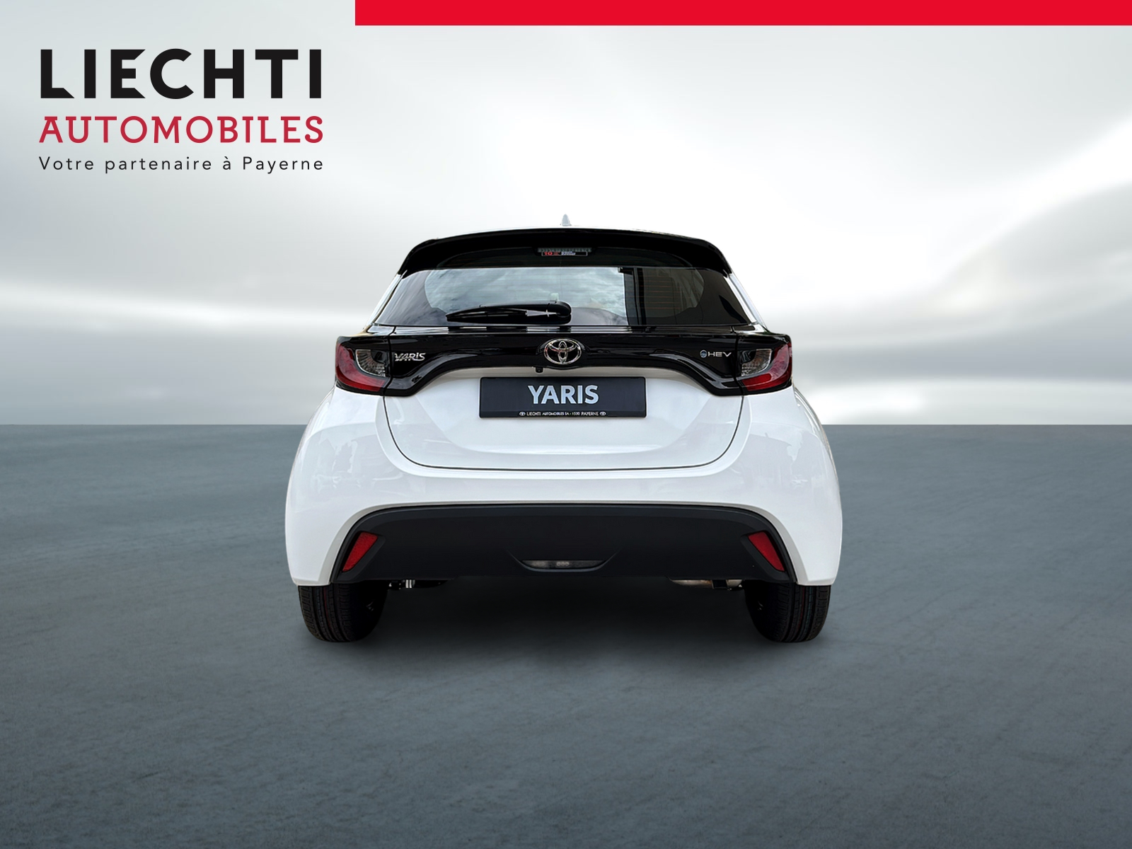 TOYOTA Yaris 1.5 Comfort e-CVT-image-12