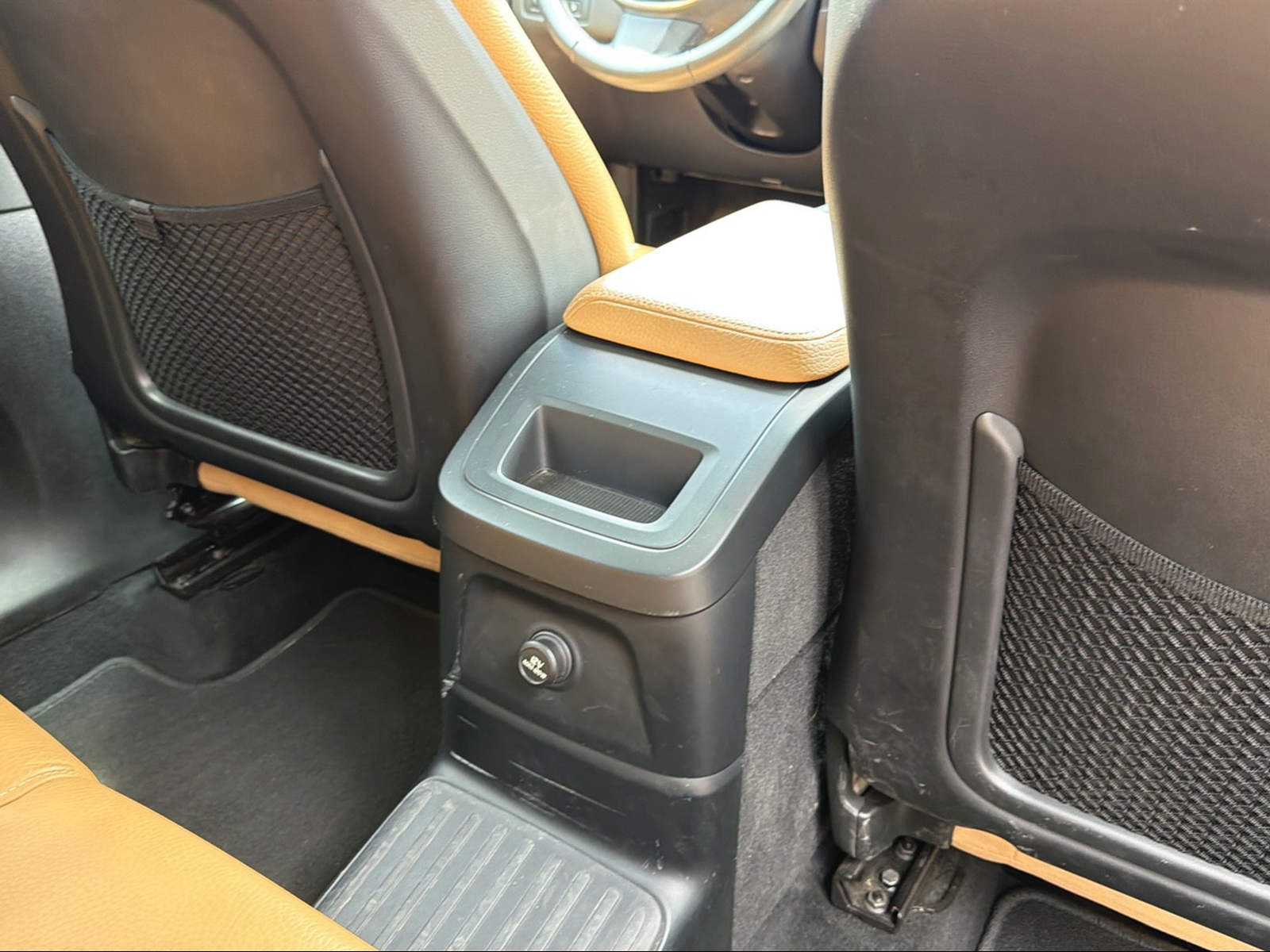 VOLVO XC60 T8 eAWD Inscription Geartronic-image-16