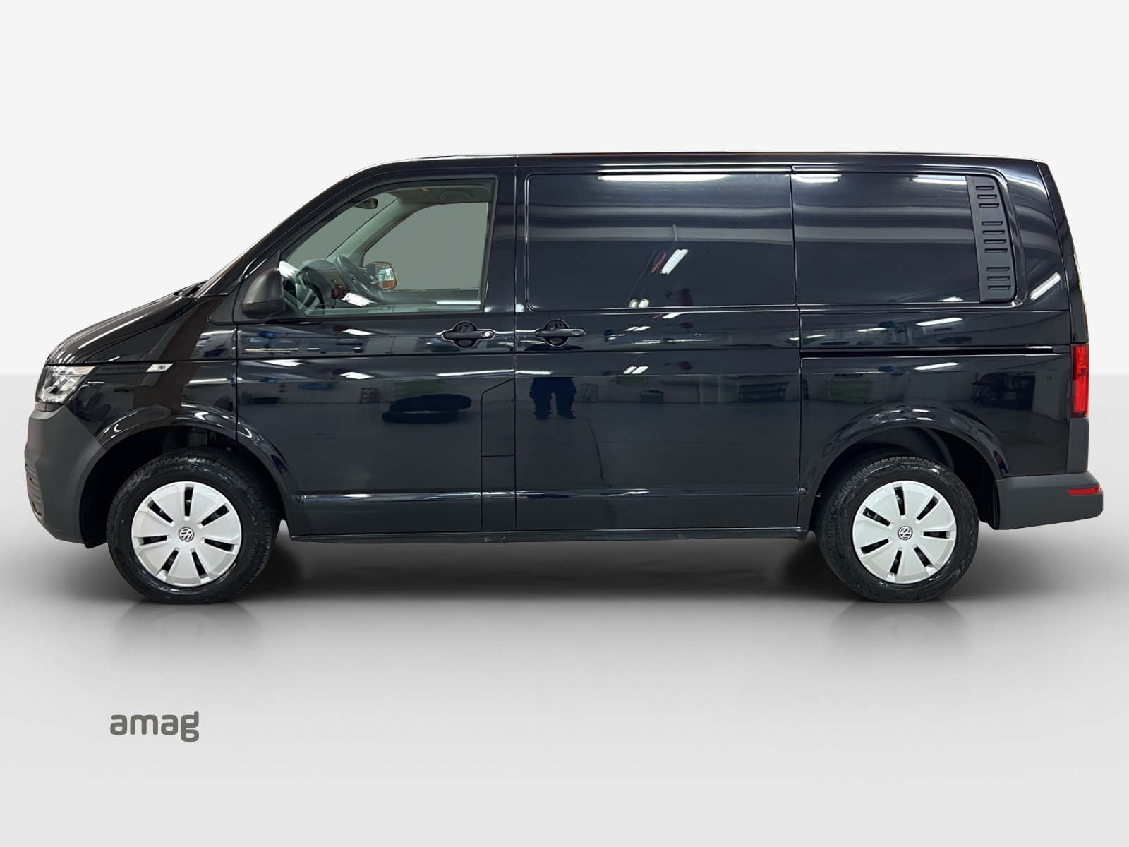 VW T6.1 2.0 TDI 4Motion DSG-image-1
