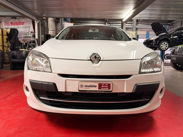 RENAULT Mégane 1.4 16V Turbo Privilège-image-2