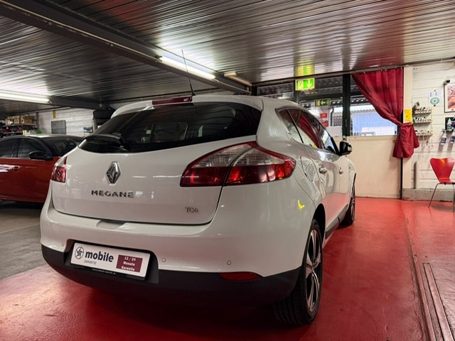 RENAULT Mégane 1.4 16V Turbo Privilège-image-7