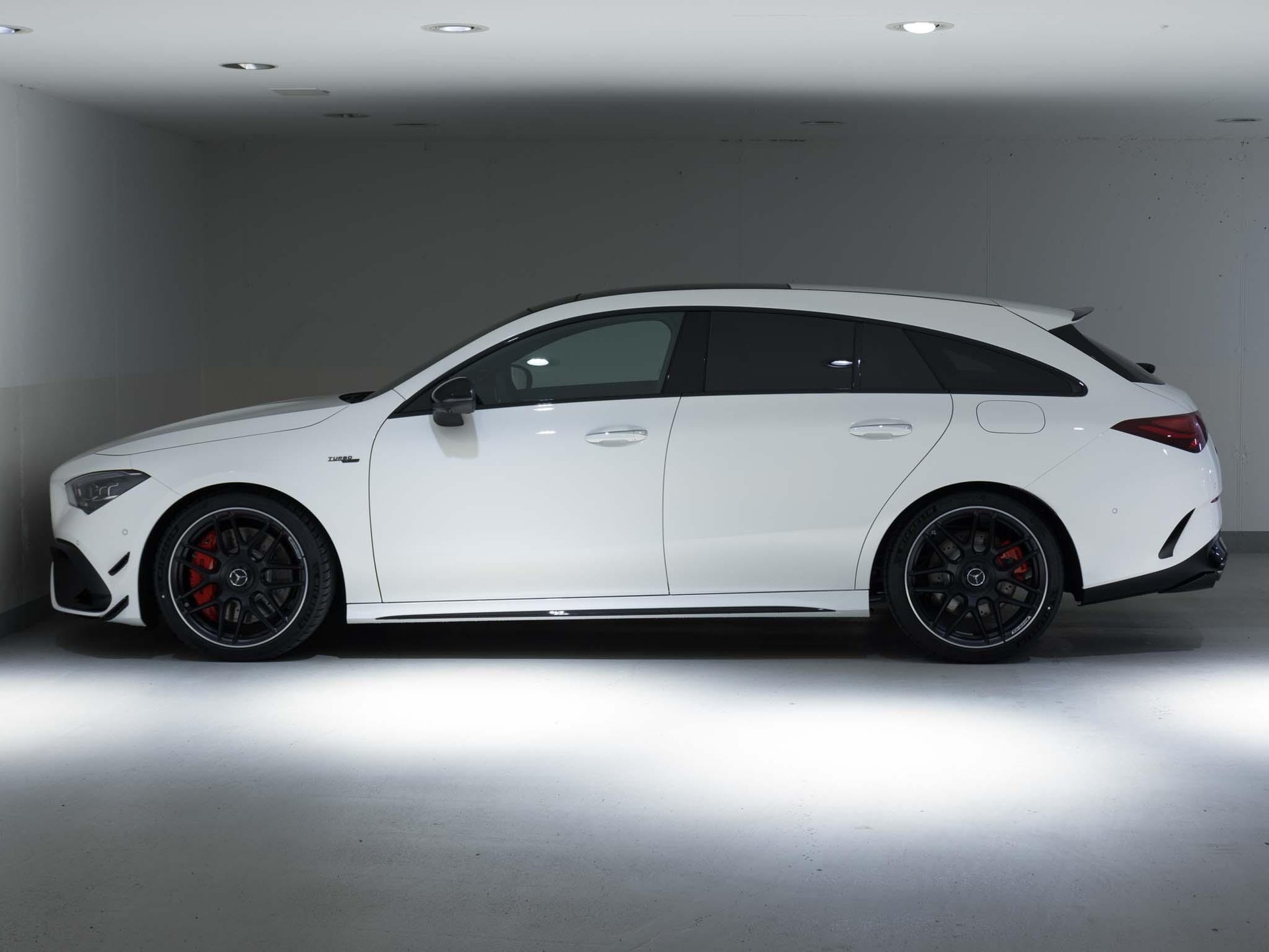 MERCEDES-BENZ CLA 45 S AMG 4MATIC+ SB-image-5