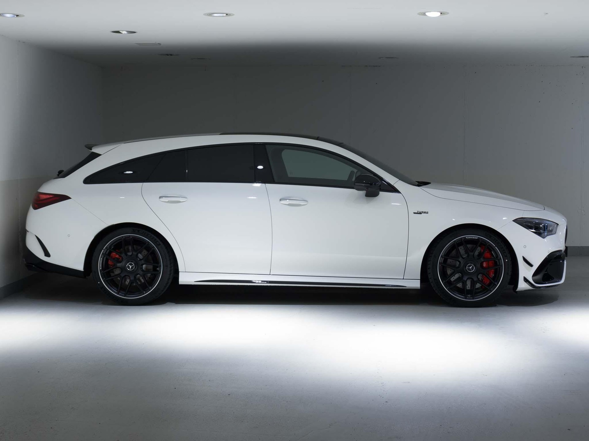 MERCEDES-BENZ CLA 45 S AMG 4MATIC+ SB-image-1