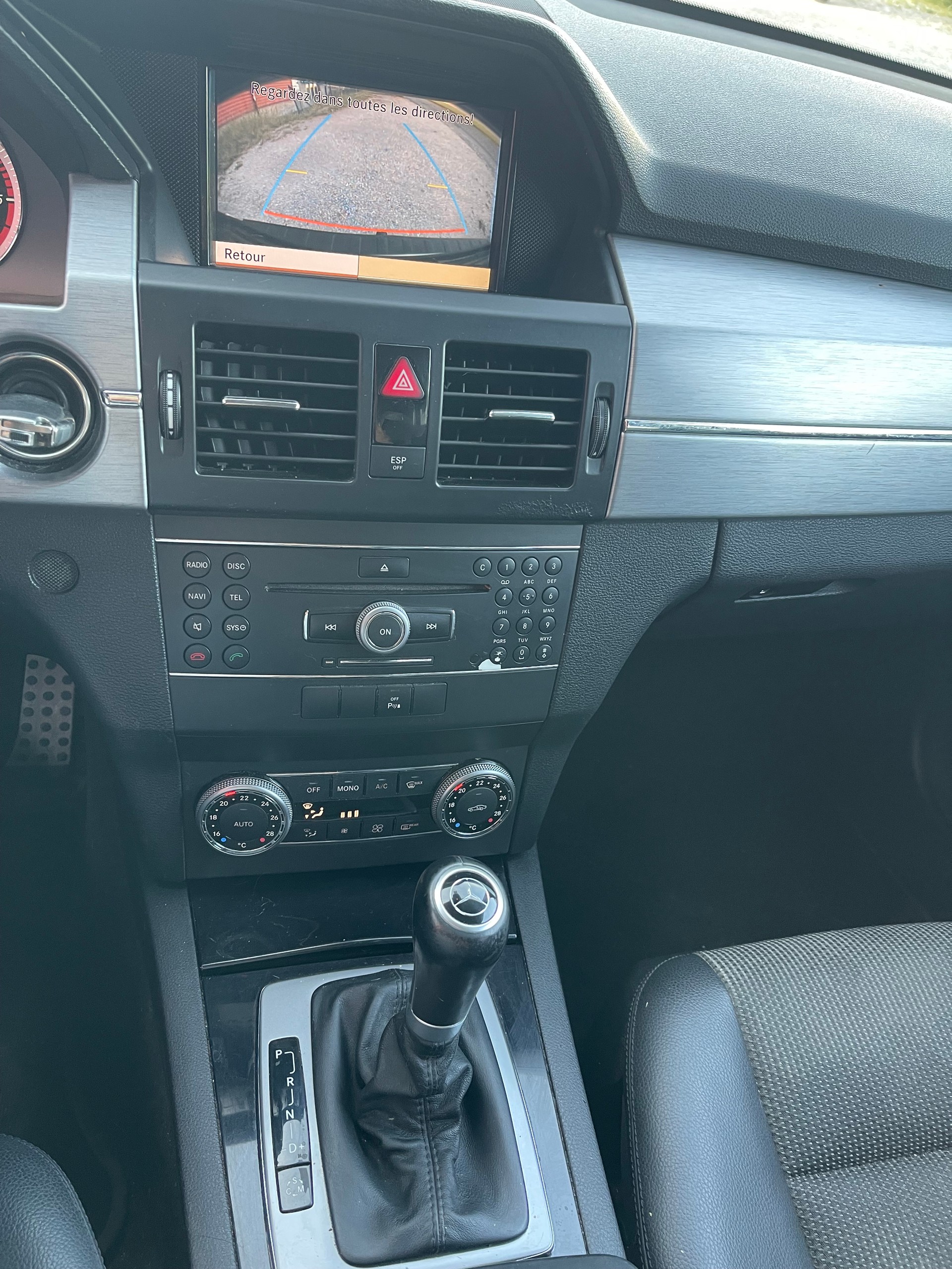 MERCEDES-BENZ GLK 220 CDI BlueEfficiency 4Matic 7G-Tronic-image-8