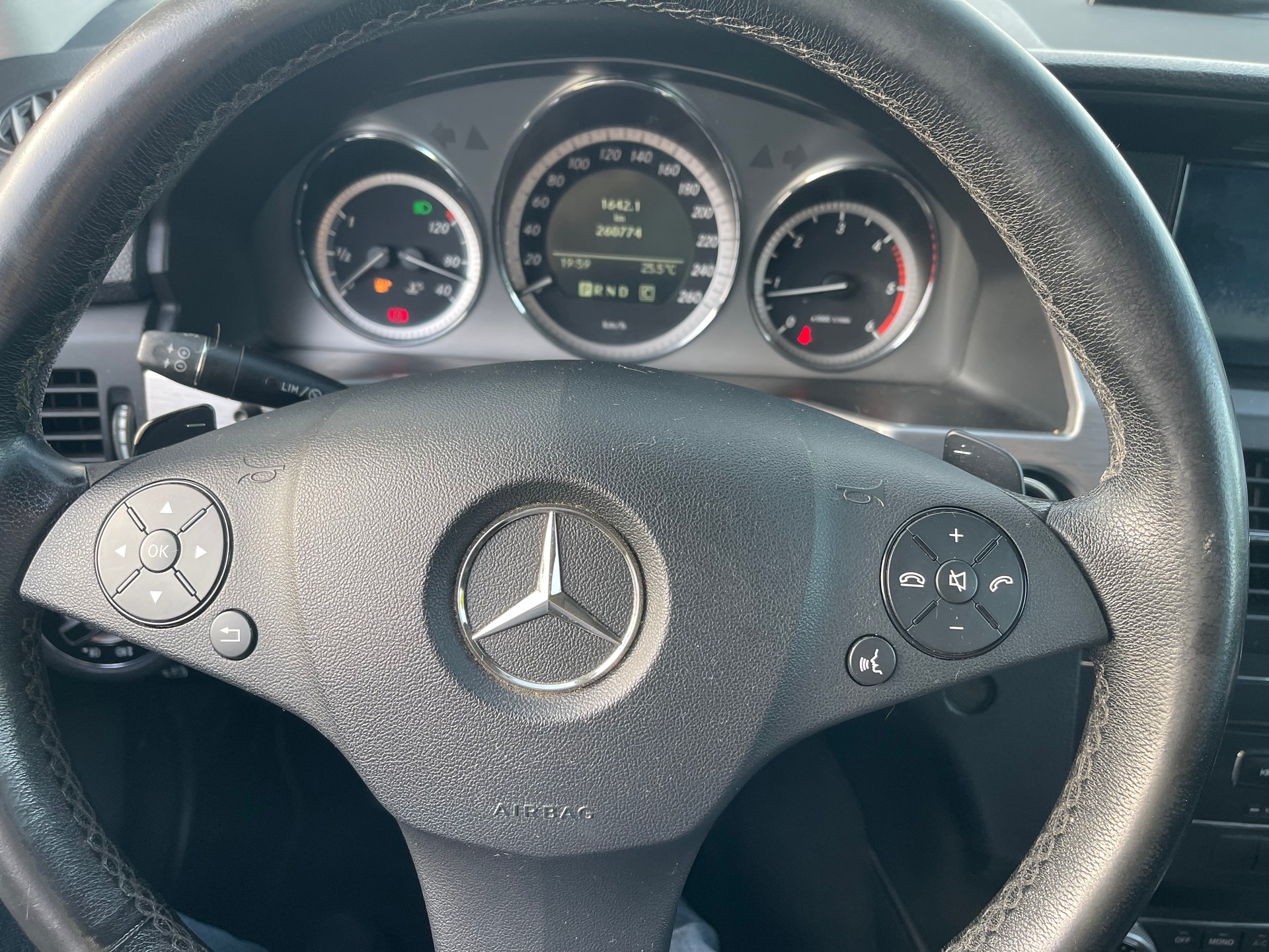 MERCEDES-BENZ GLK 220 CDI BlueEfficiency 4Matic 7G-Tronic-image-7