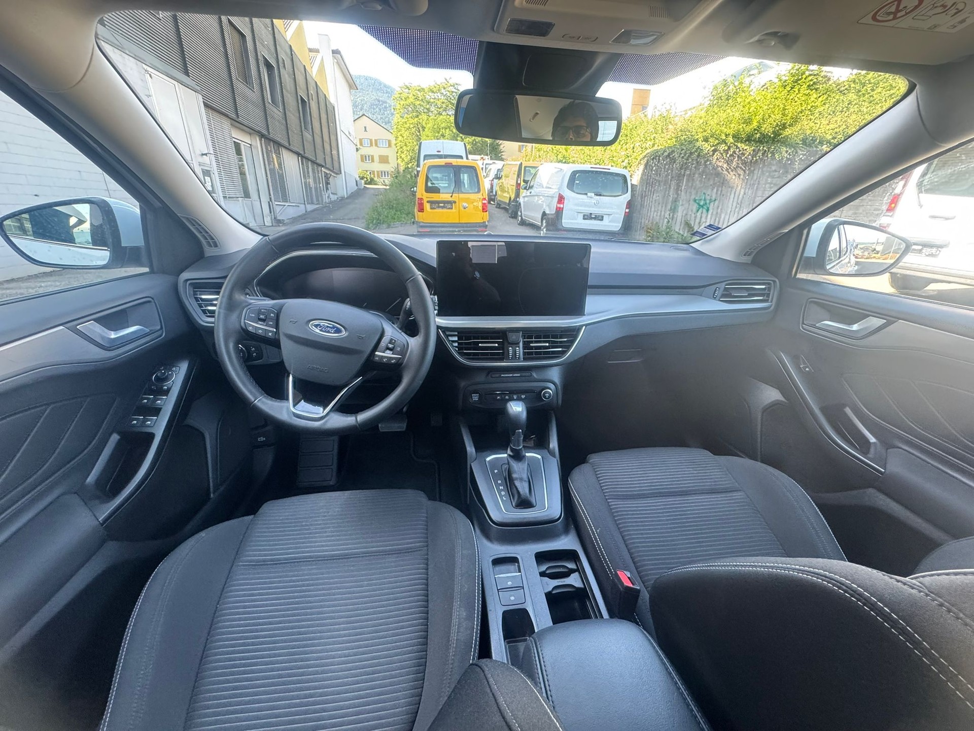 FORD Focus 1.0 MHEV Titanium ** Gr-Navigationssystem ** RF-Kamera ** Anh-Kupplung ** Neues Modell 2024 **-image-12