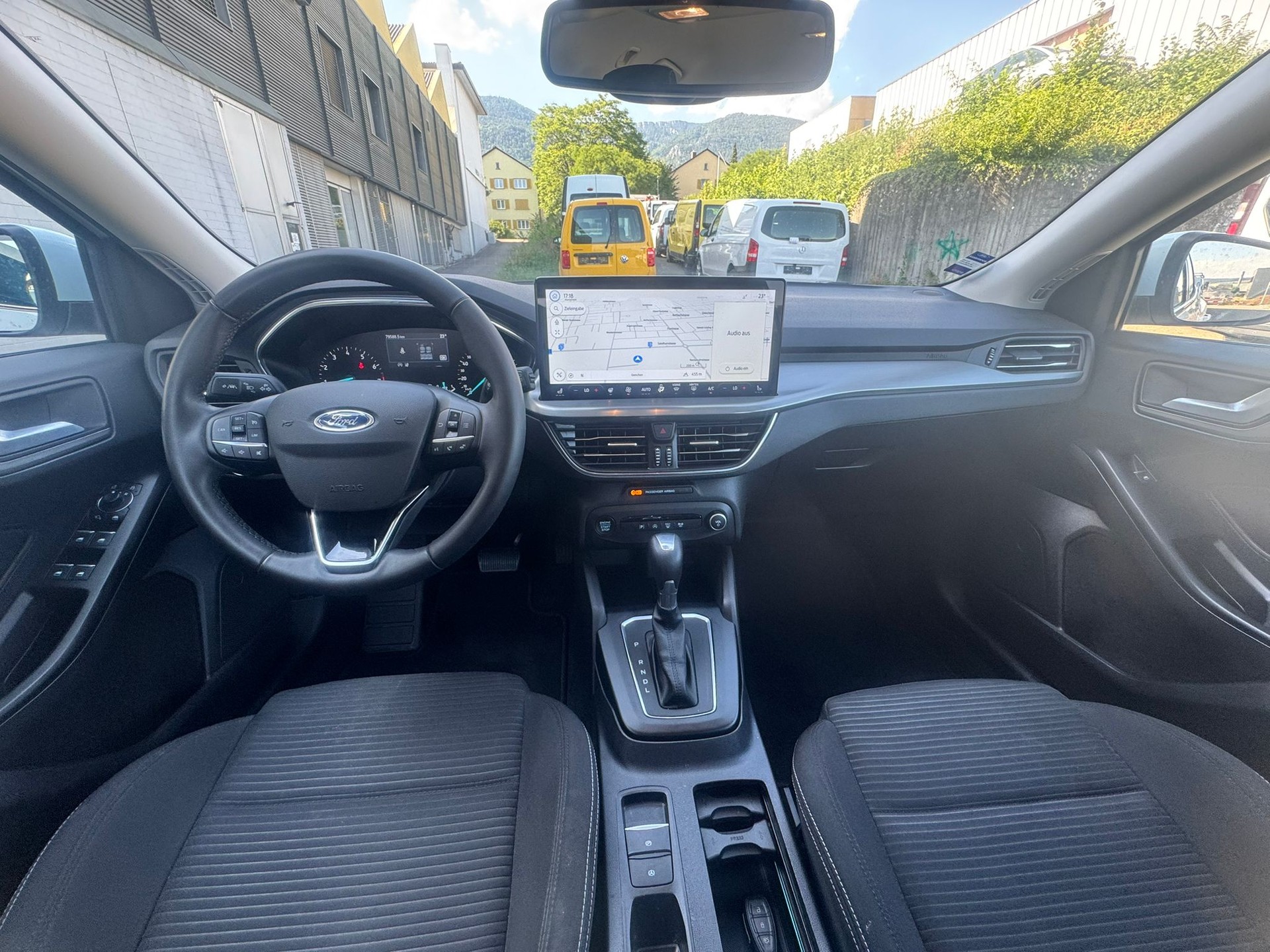 FORD Focus 1.0 MHEV Titanium ** Gr-Navigationssystem ** RF-Kamera ** Anh-Kupplung ** Neues Modell 2024 **-image-11