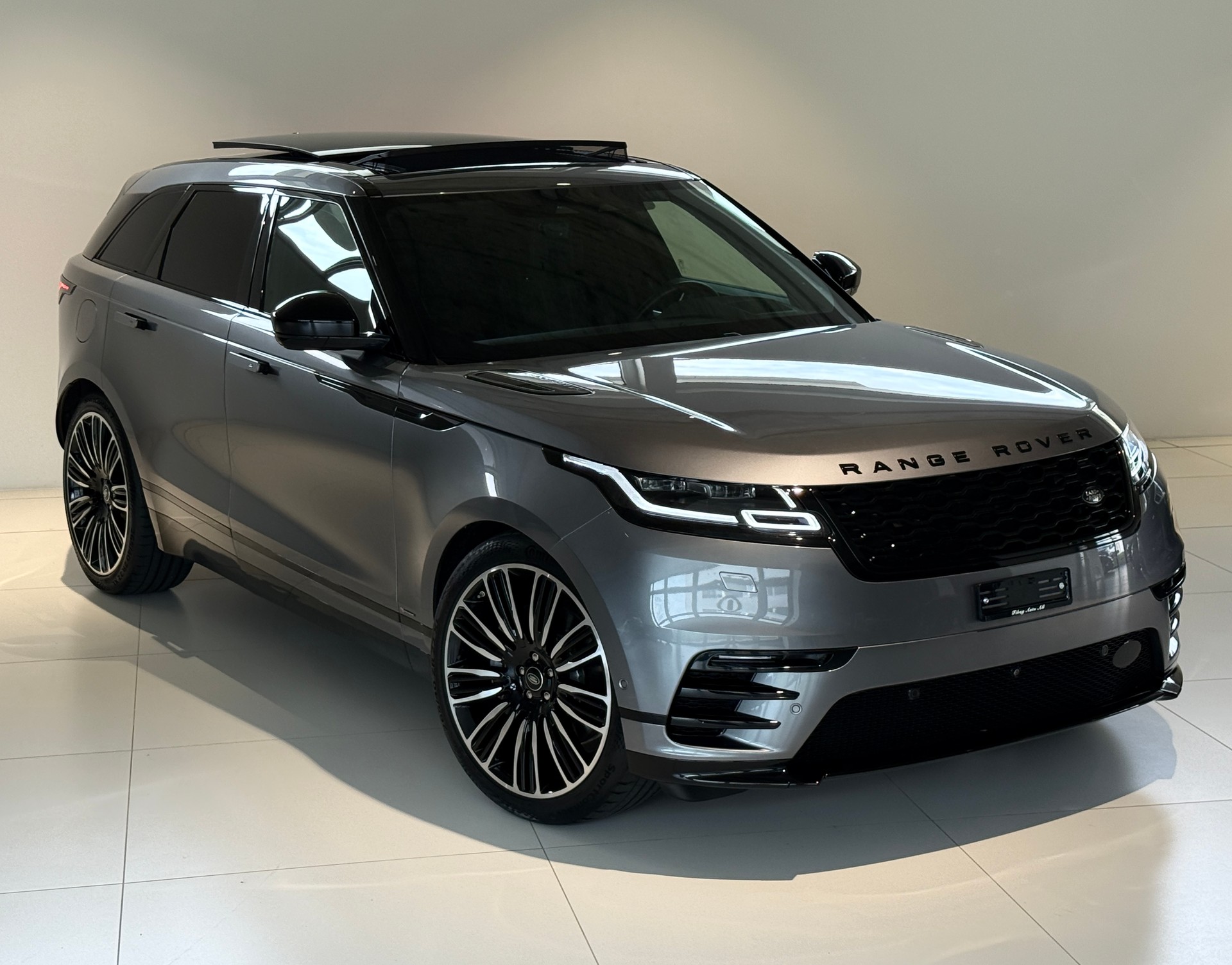 LAND ROVER Range Rover Velar R-Dynamic D 300 S Automatic***Facelift***Panoramadach***Luftfederung***Alu-22Zoll***-image-0