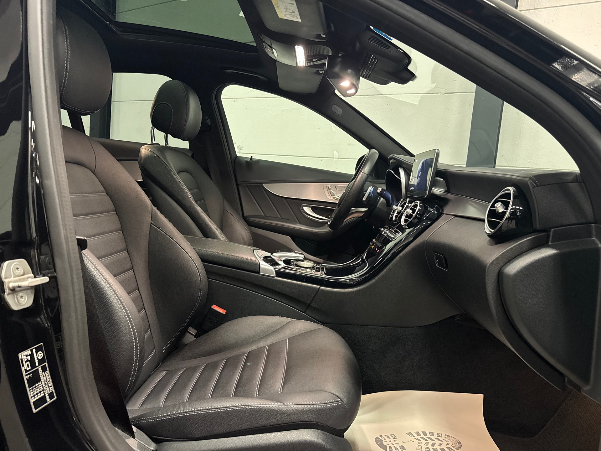 MERCEDES-BENZ C 450 AMG 4Matic 7G-Tronic-image-19