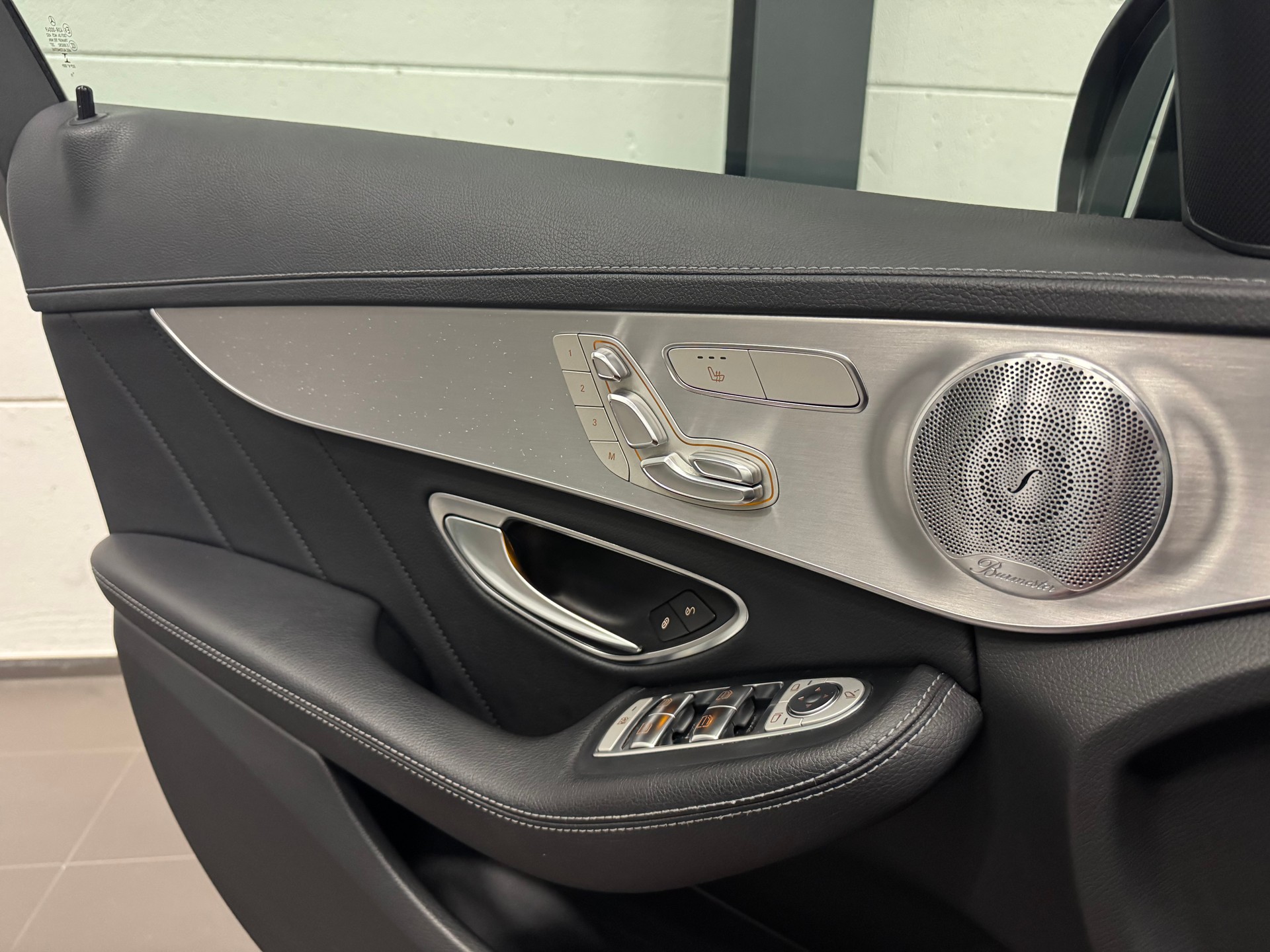 MERCEDES-BENZ C 450 AMG 4Matic 7G-Tronic-image-28