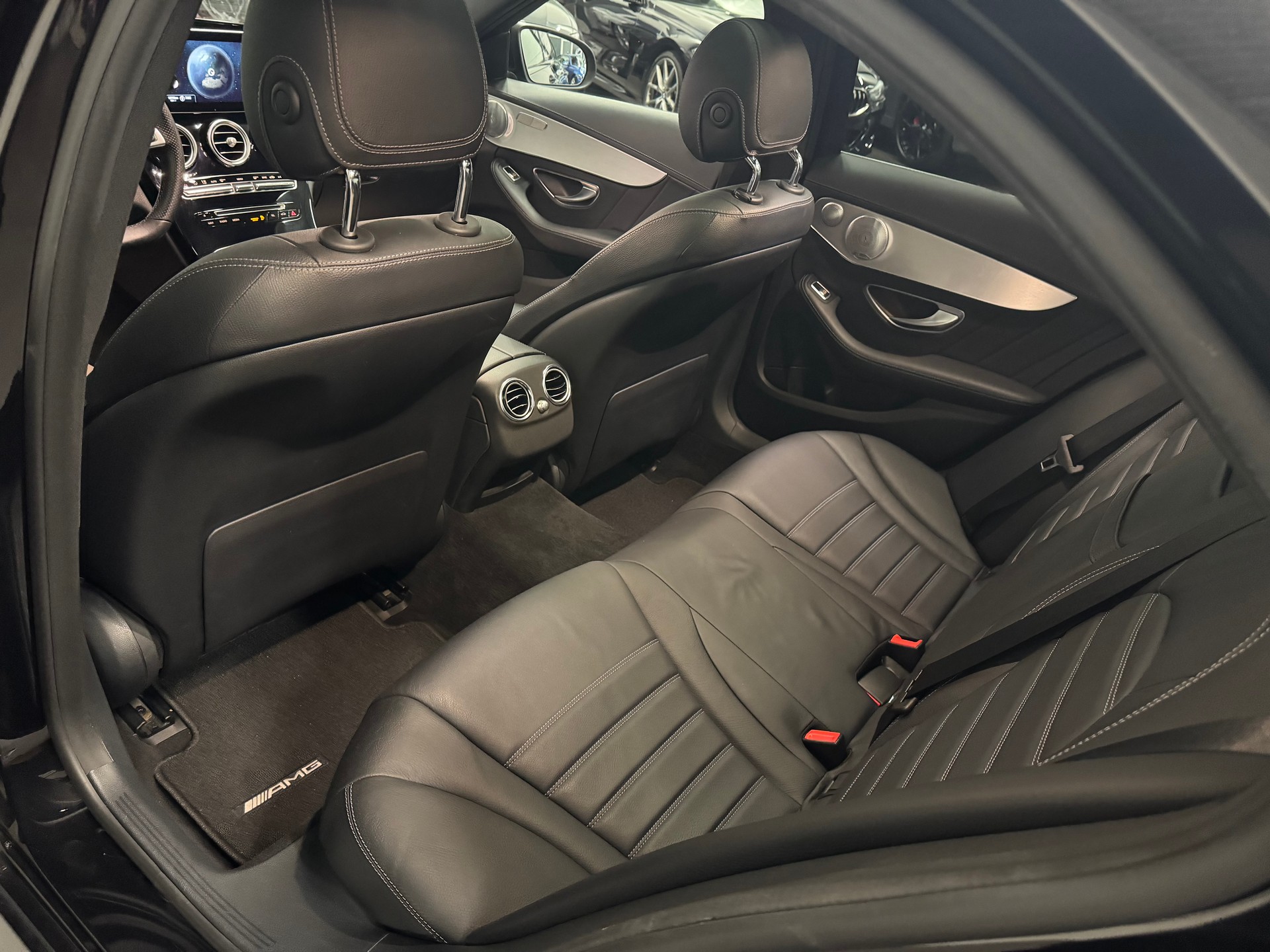 MERCEDES-BENZ C 450 AMG 4Matic 7G-Tronic-image-22