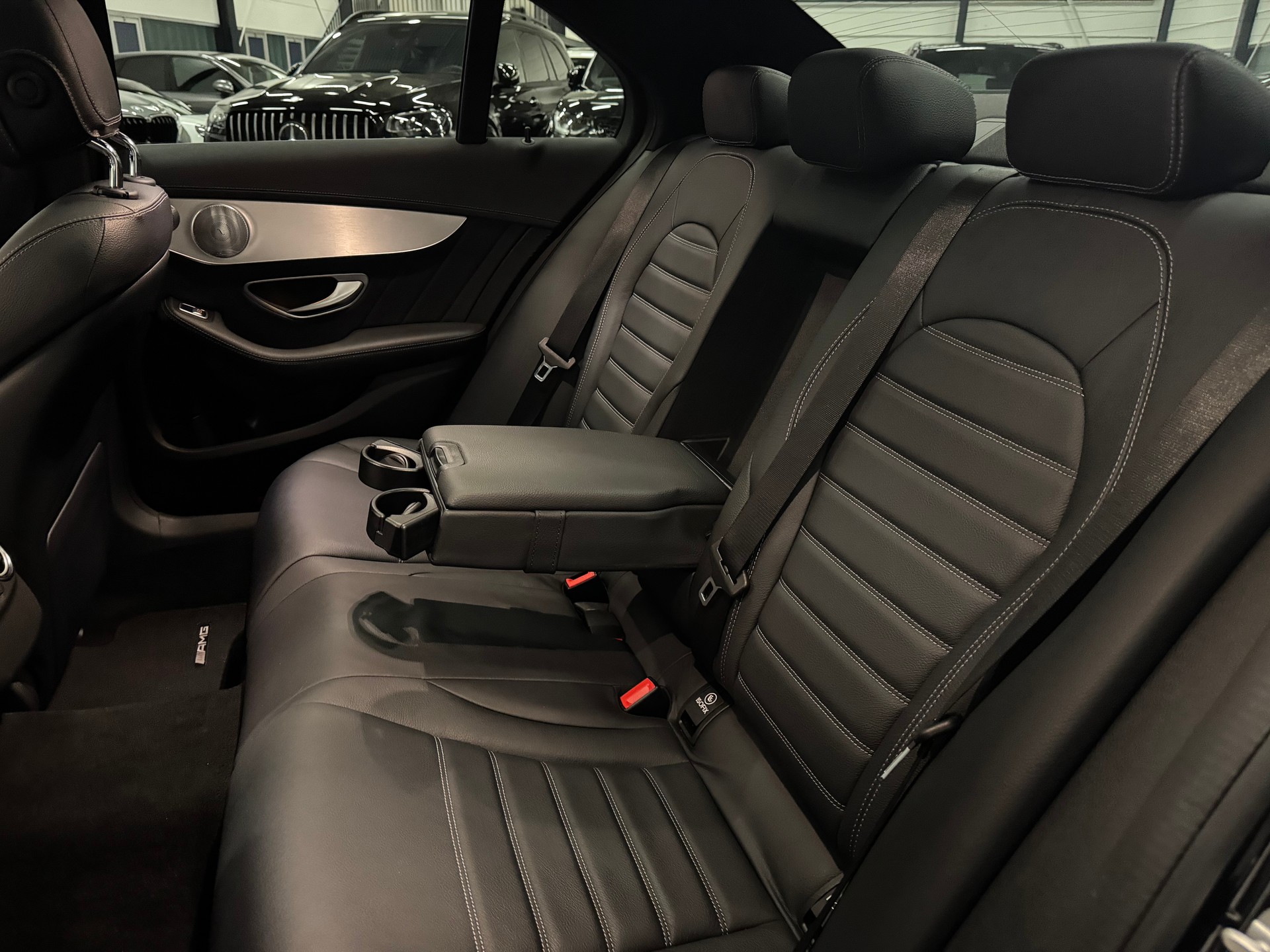 MERCEDES-BENZ C 450 AMG 4Matic 7G-Tronic-image-23