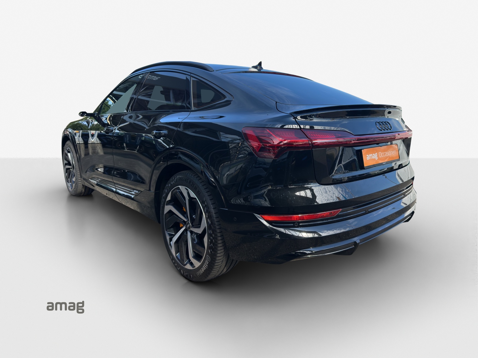 AUDI e-tron 55 Sportback S Line Black Edition quattro-image-2