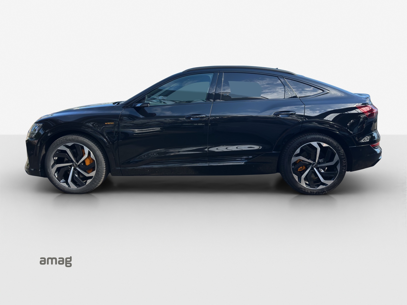 AUDI e-tron 55 Sportback S Line Black Edition quattro-image-1