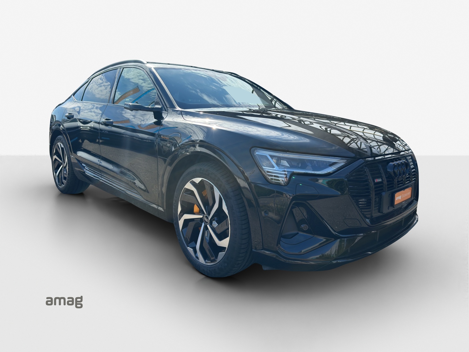 AUDI e-tron 55 Sportback S Line Black Edition quattro-image-6
