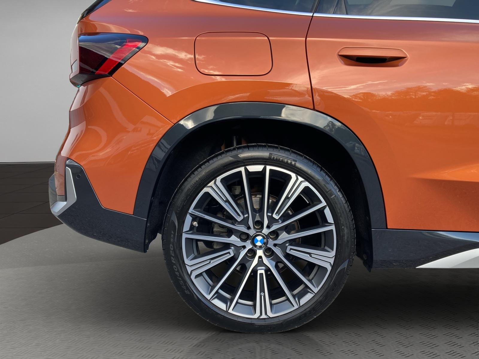 BMW X1 23d xDrive paddles-image-21