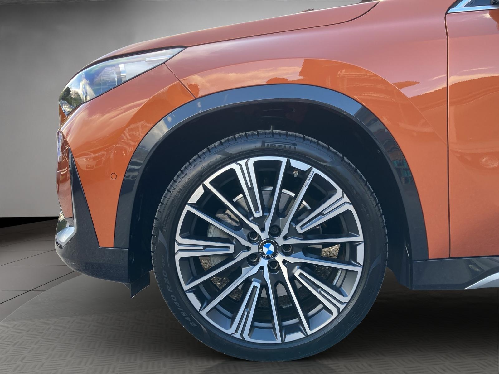 BMW X1 23d xDrive paddles-image-18