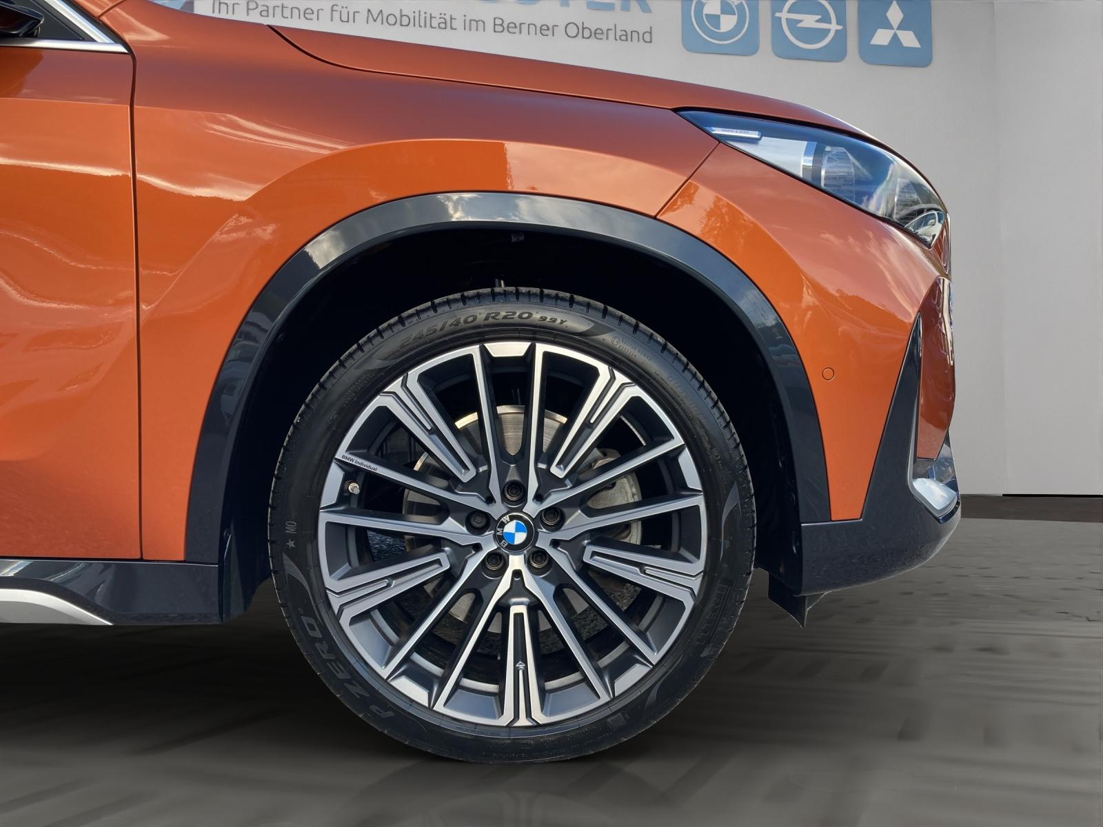 BMW X1 23d xDrive paddles-image-19
